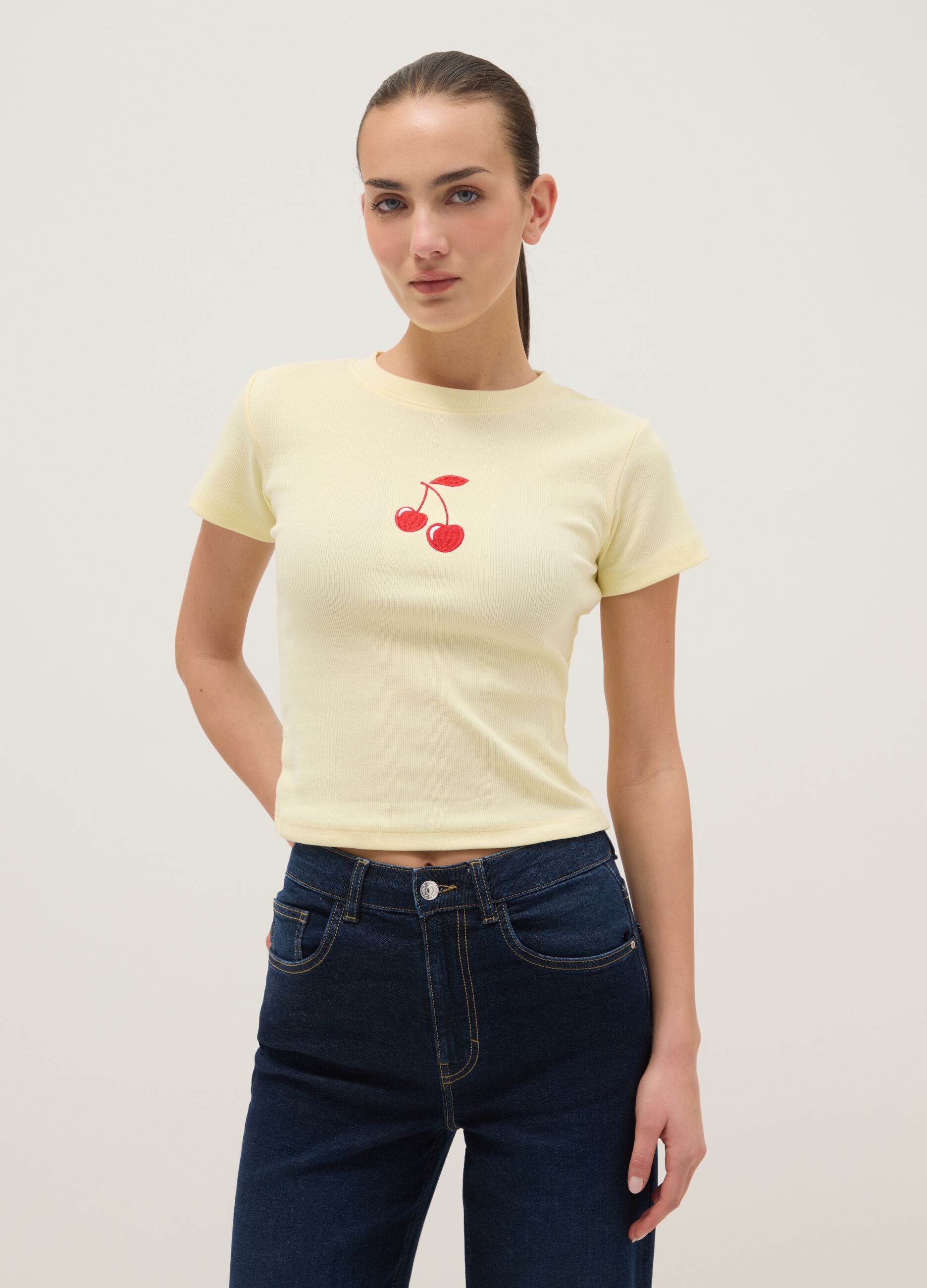 Yellow pure cotton regular fit T-shirt with cherry print