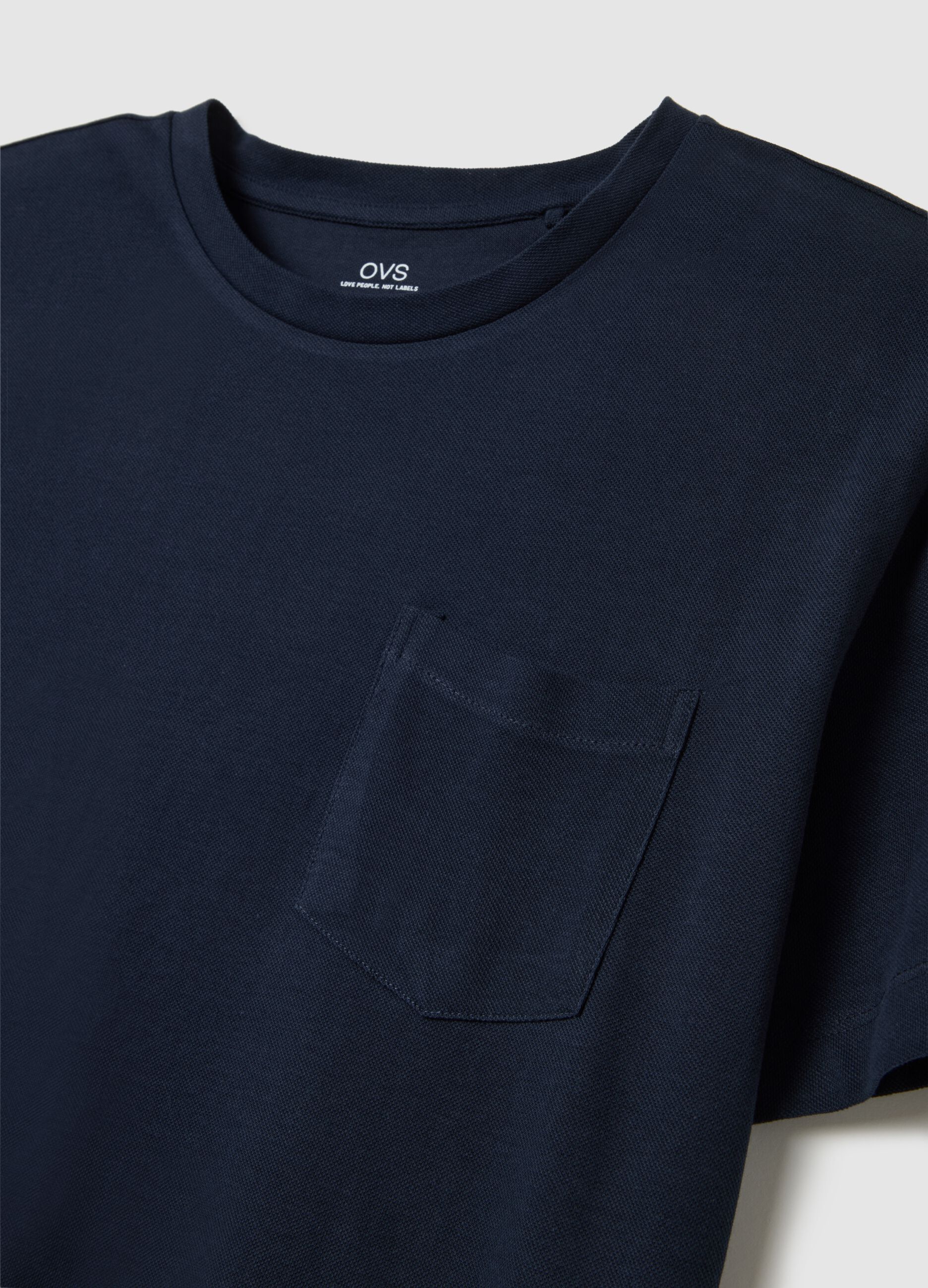 Men's blue cotton regular fit t-shirt and bermuda shorts set
