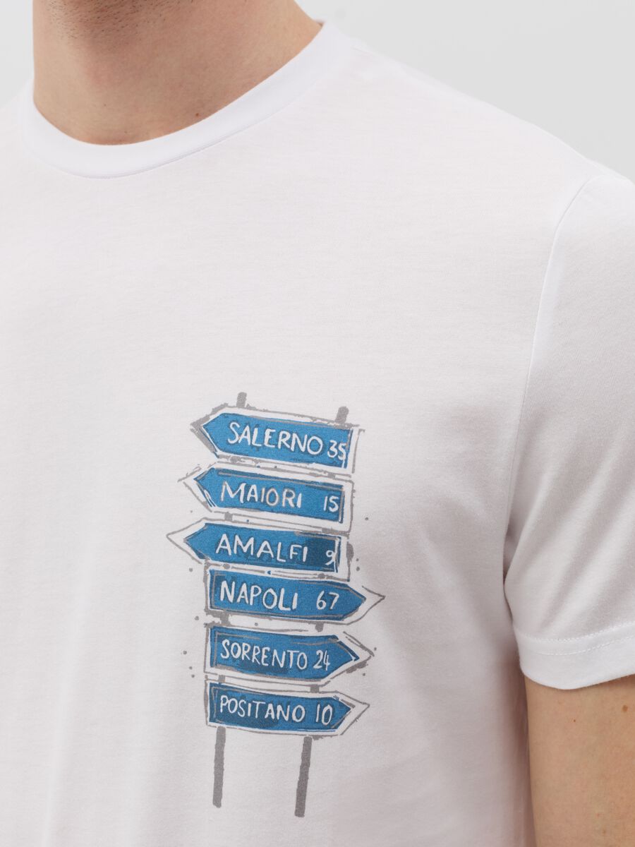 Cotton T-shirt with coastal cities motif print_2