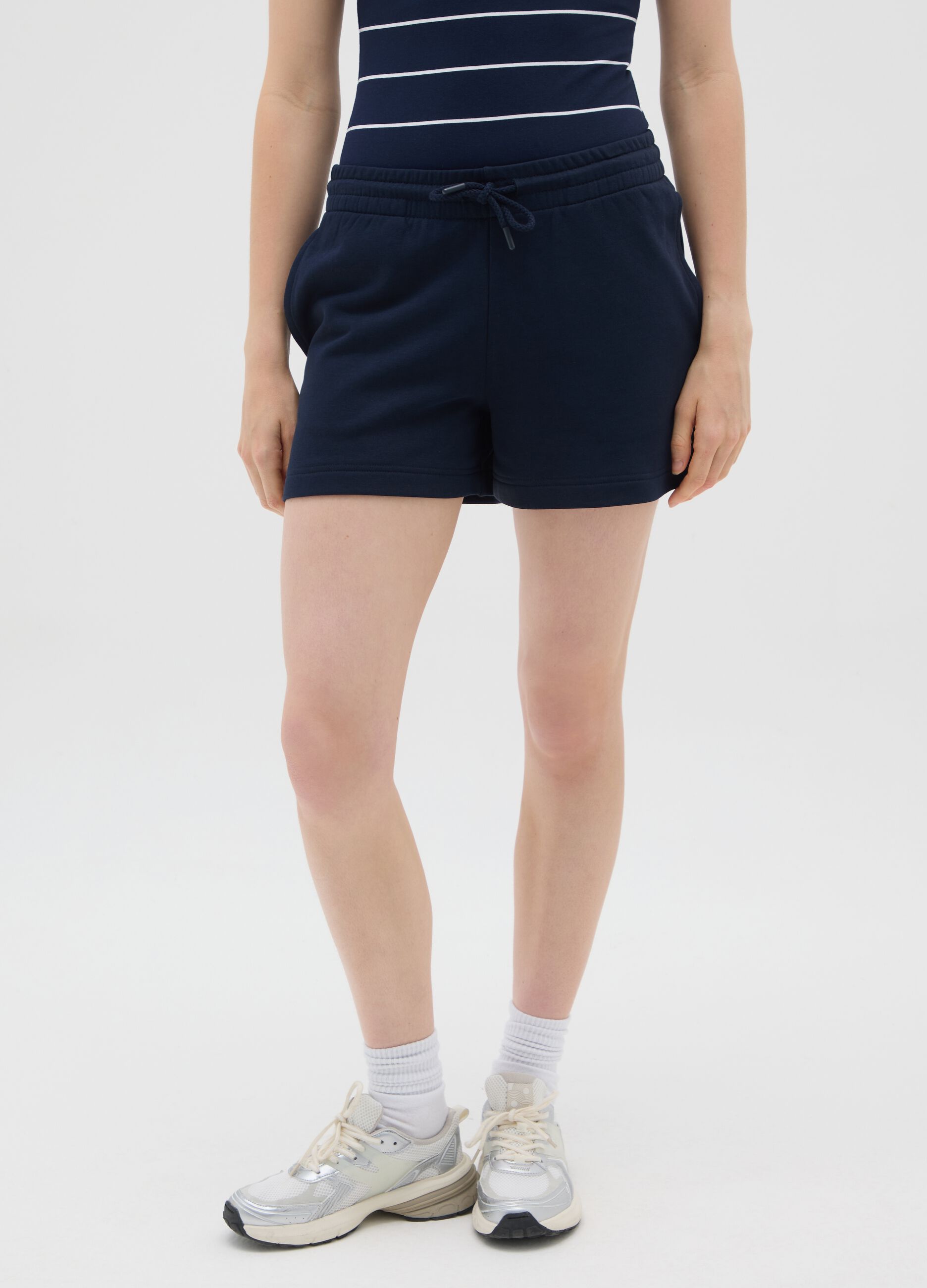 Women's regular fit blue cotton shorts