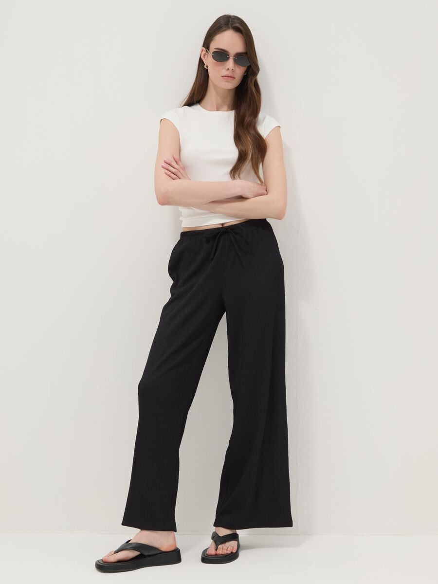 Black wide-leg jogger trousers_1