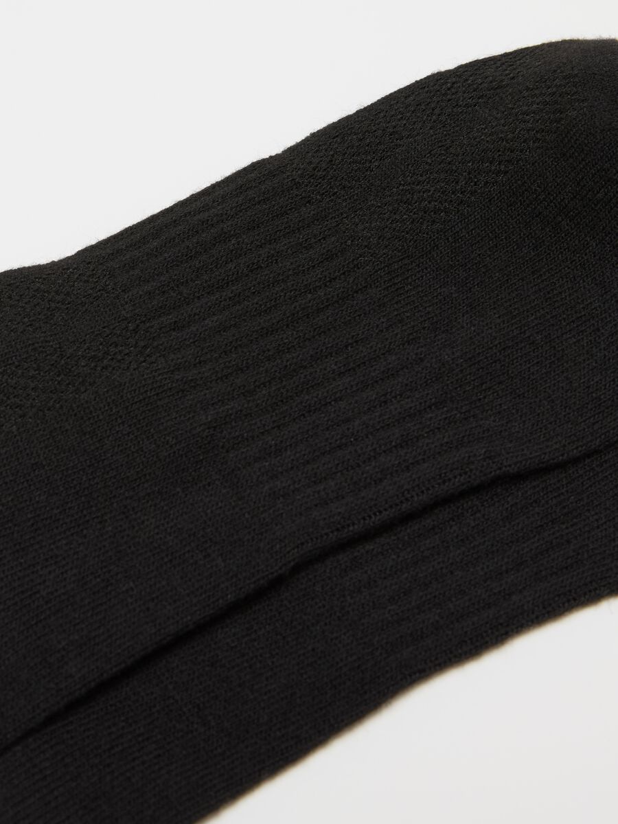 Three-pair pack short stretch socks_1