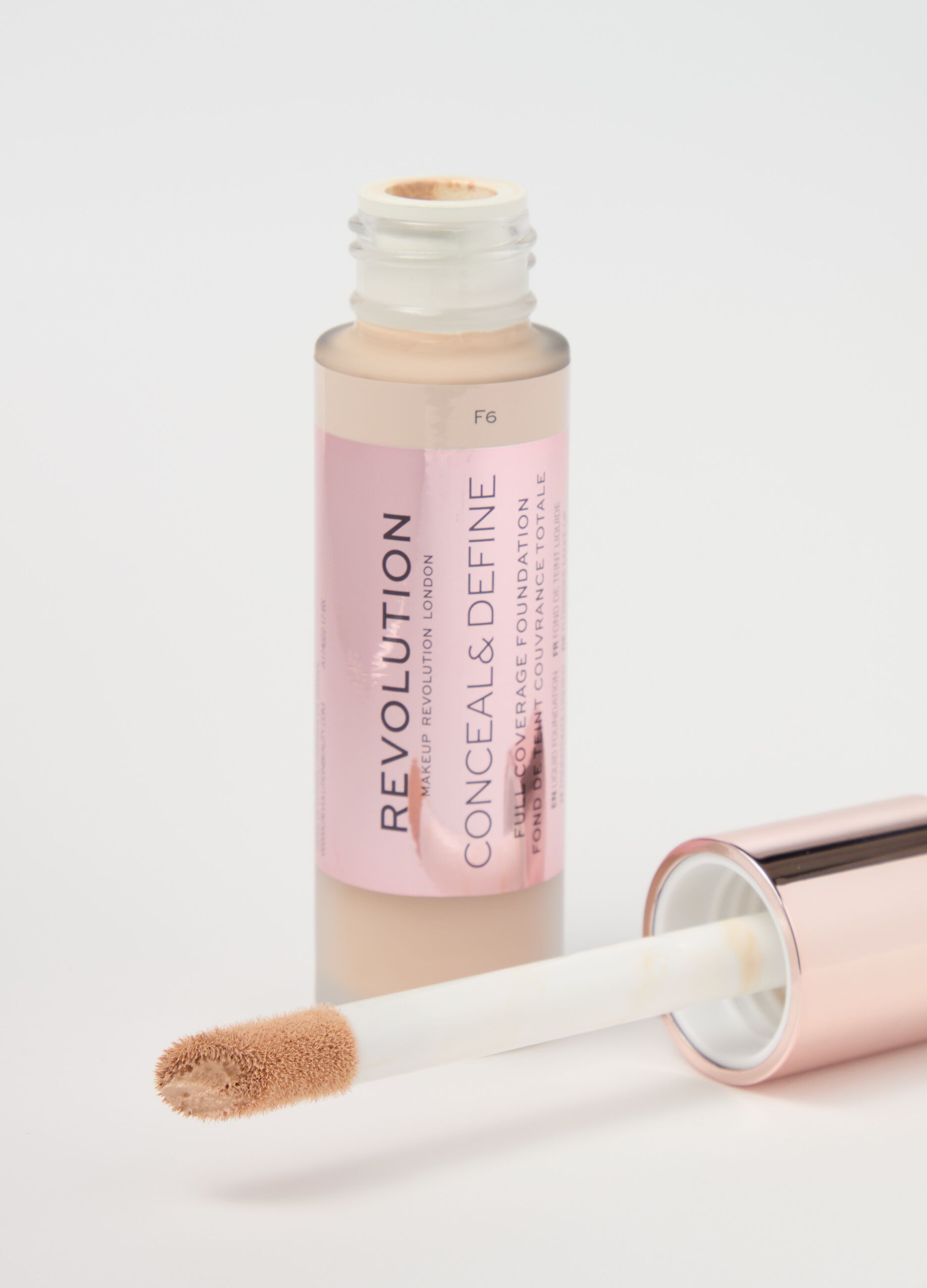 Conceal & Define foundation F6