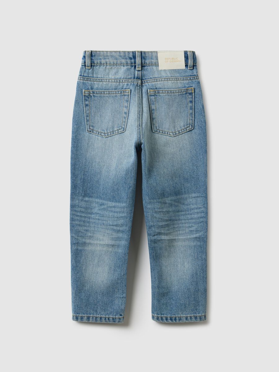 Regular fit blue denim jeans in cotton blend for children_1