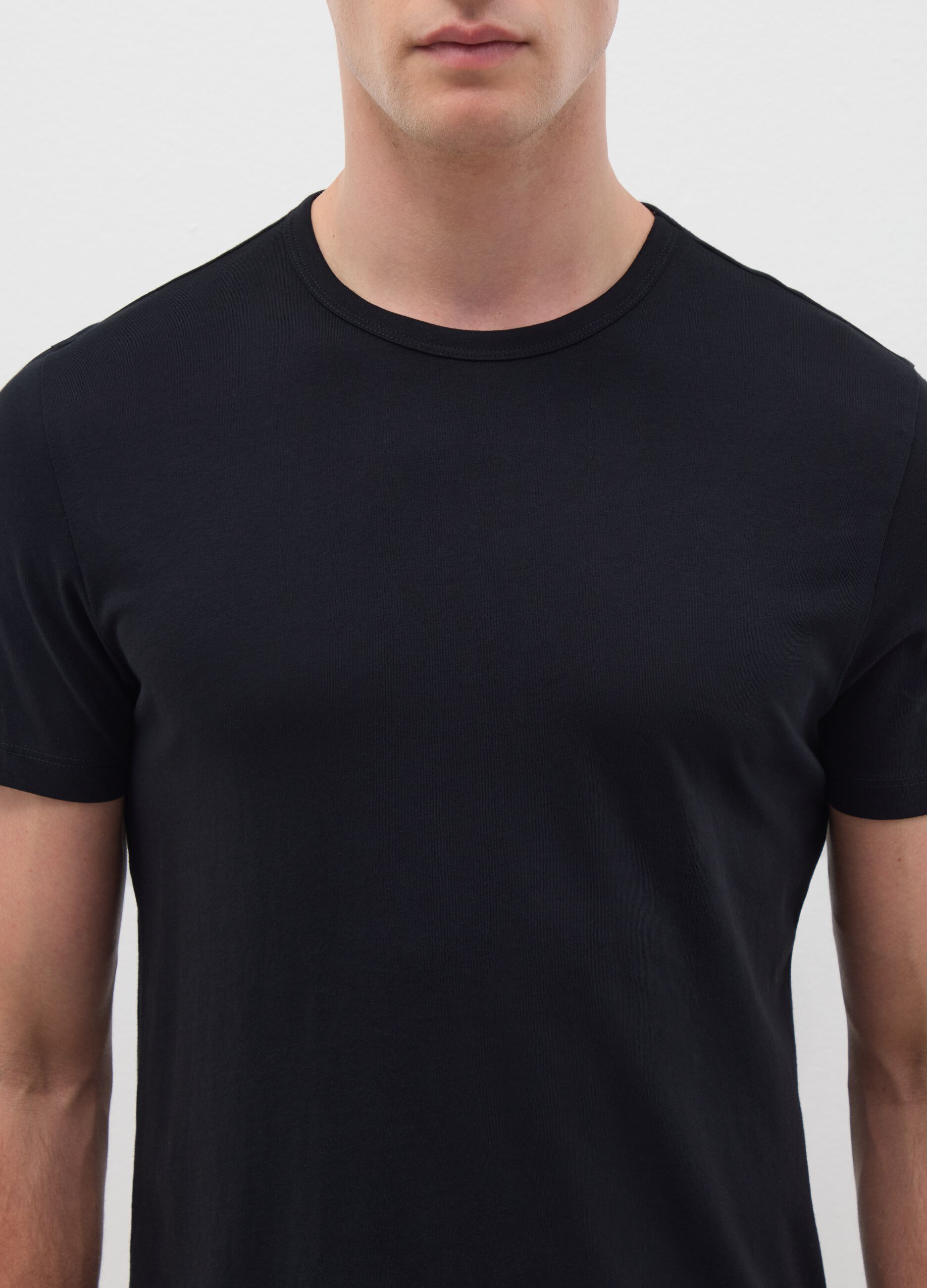 Men's pure cotton black regular fit t-shirt