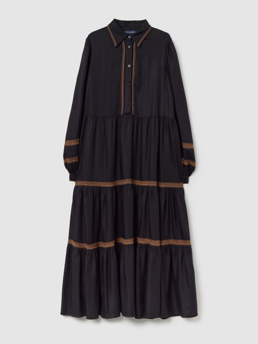Black dress with embroidered details_0