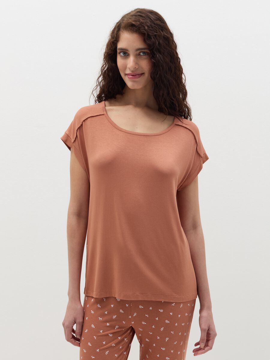 Pyjama top with embroidered detail_1