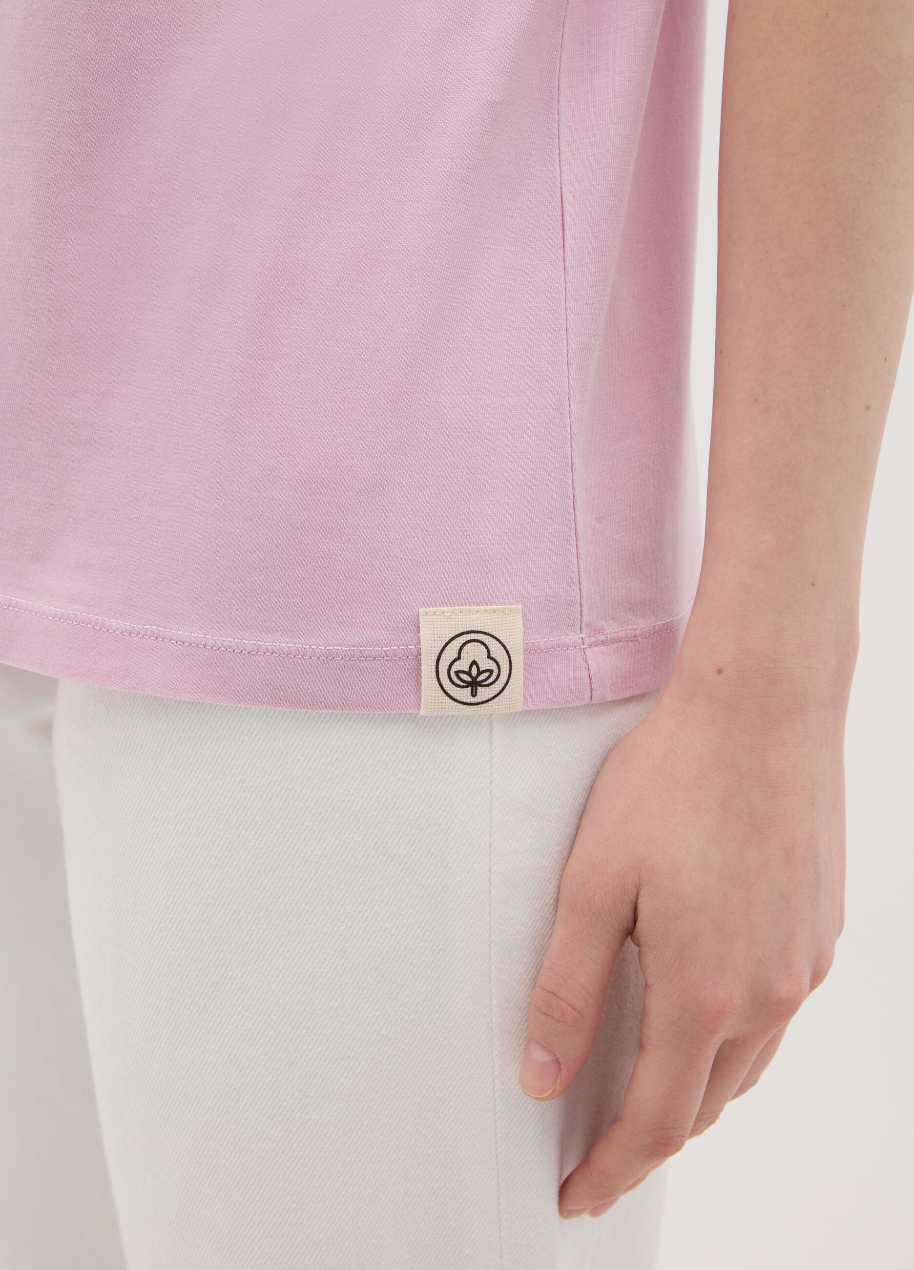 Women’s pink regular-fit T-shirt in 100% cotton