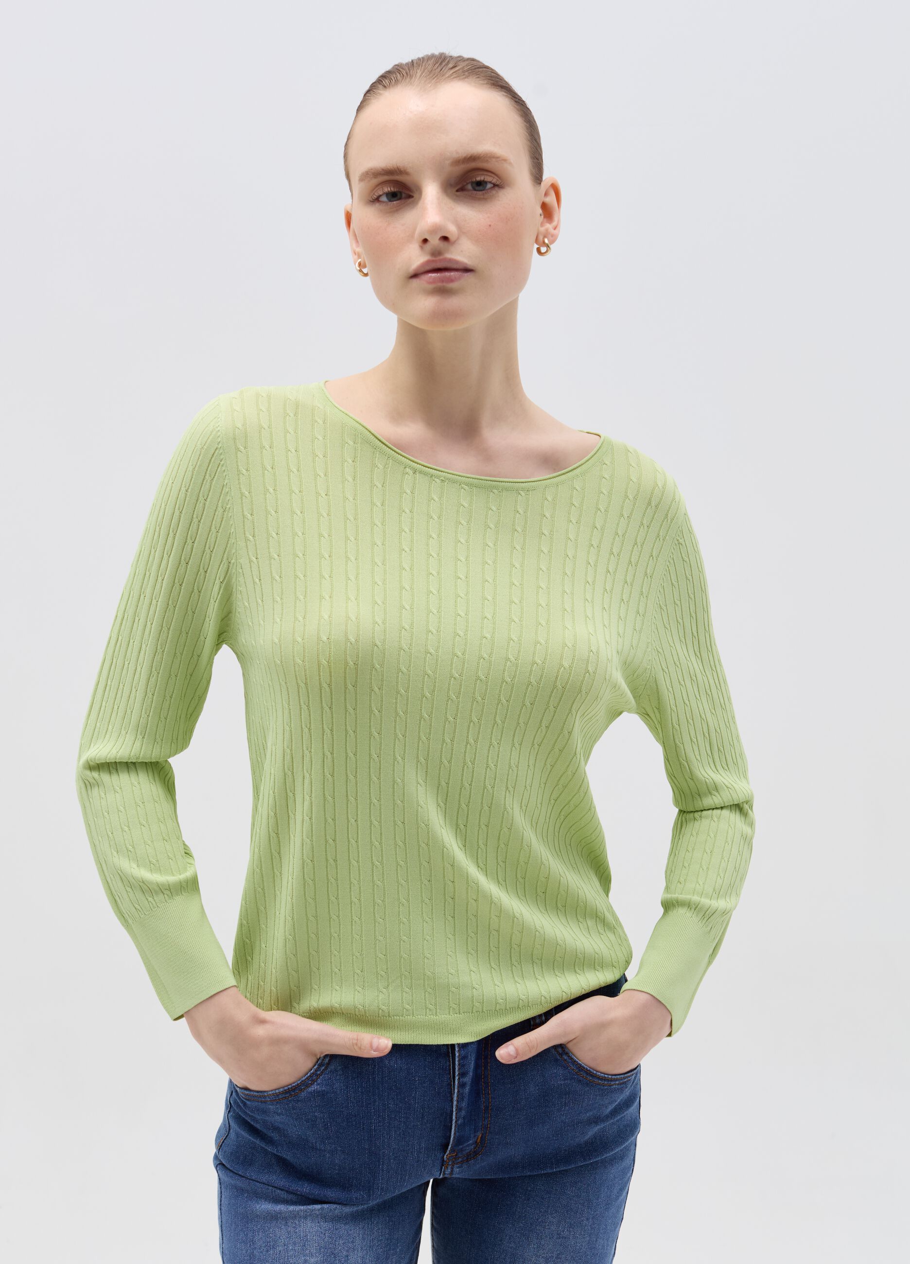 Top with cable-knit design