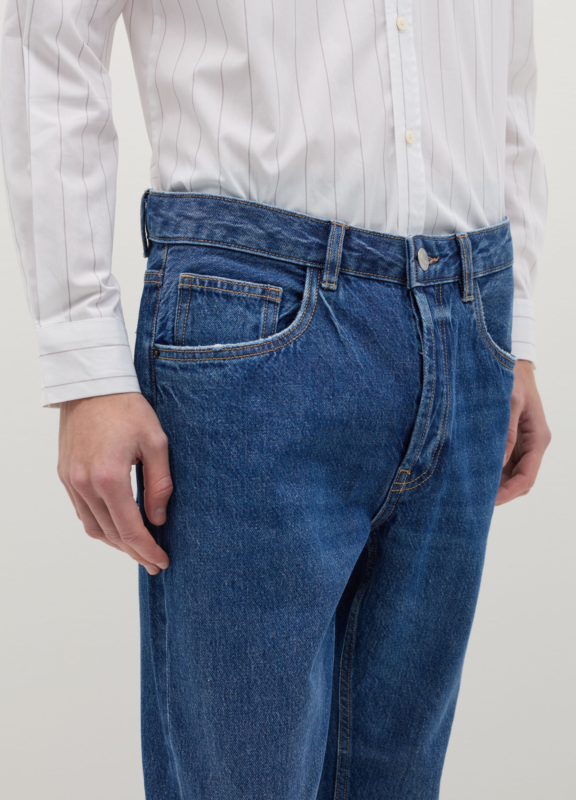 Slim-fit cropped jeans