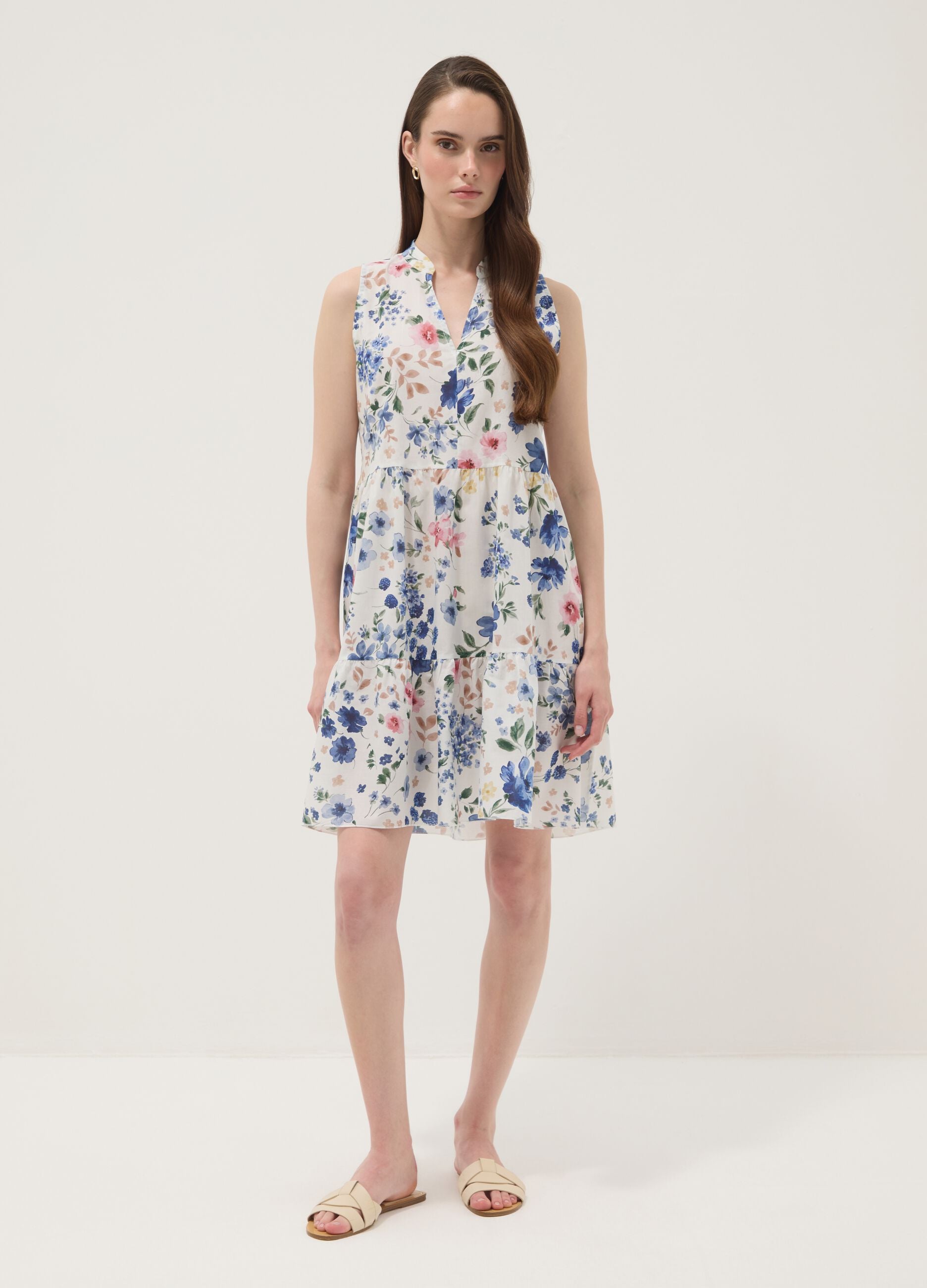 White pure cotton dress with floral print and V-neck, oversized fit