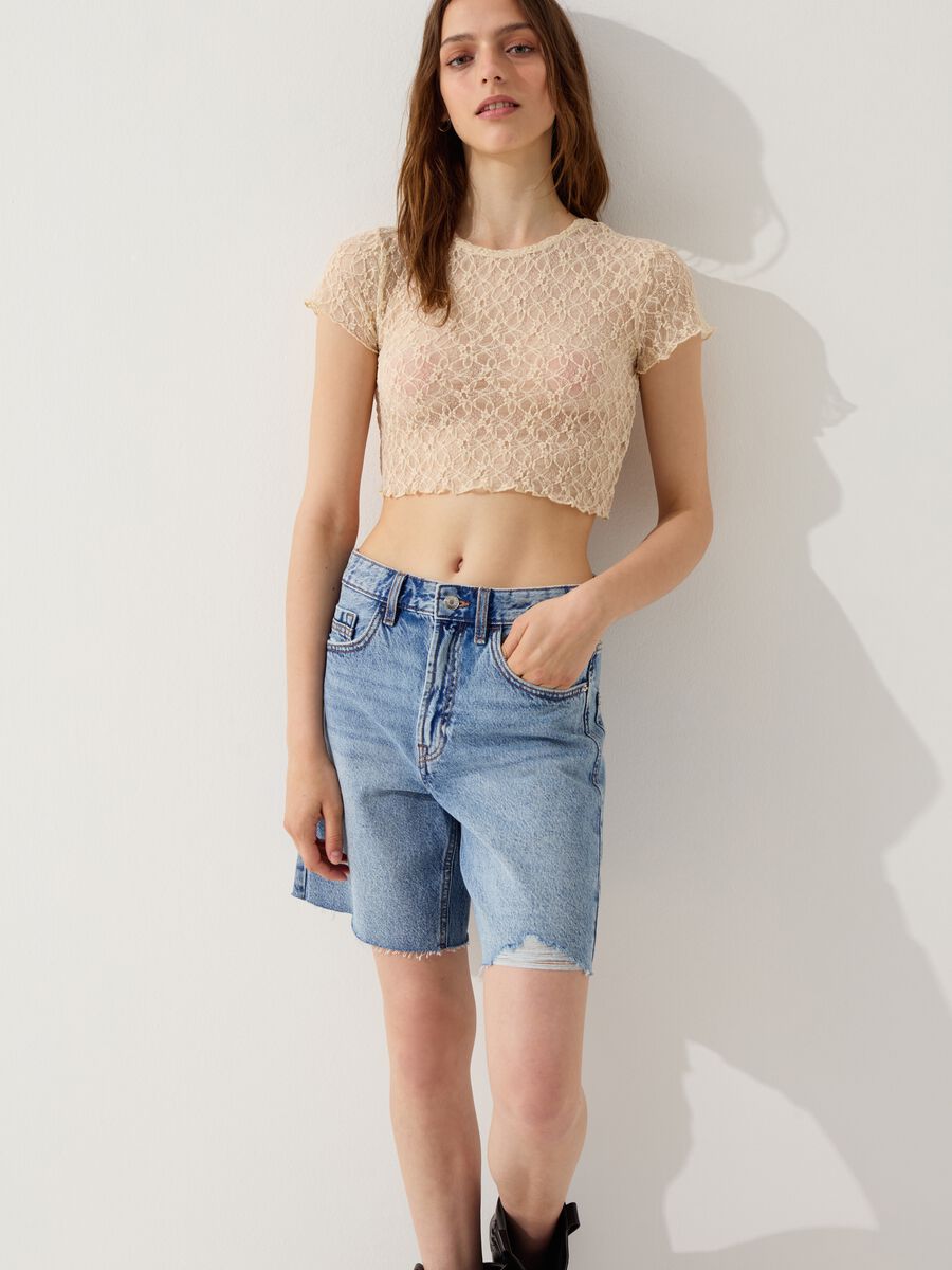 Semi-sheer crop T-shirt with wavy edging_1