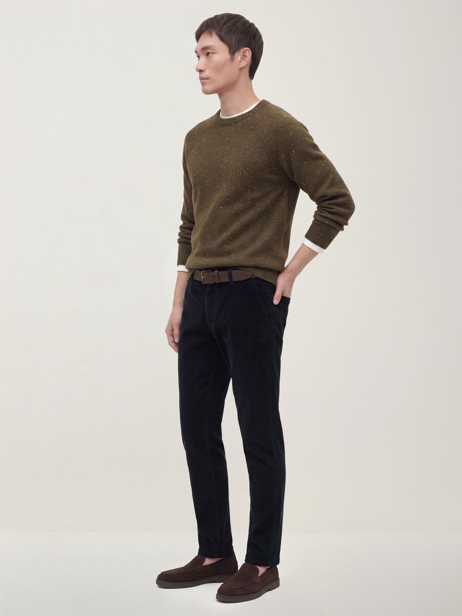 Pantaloni chino blu in cotone elasticizzato regular fit a costine_4