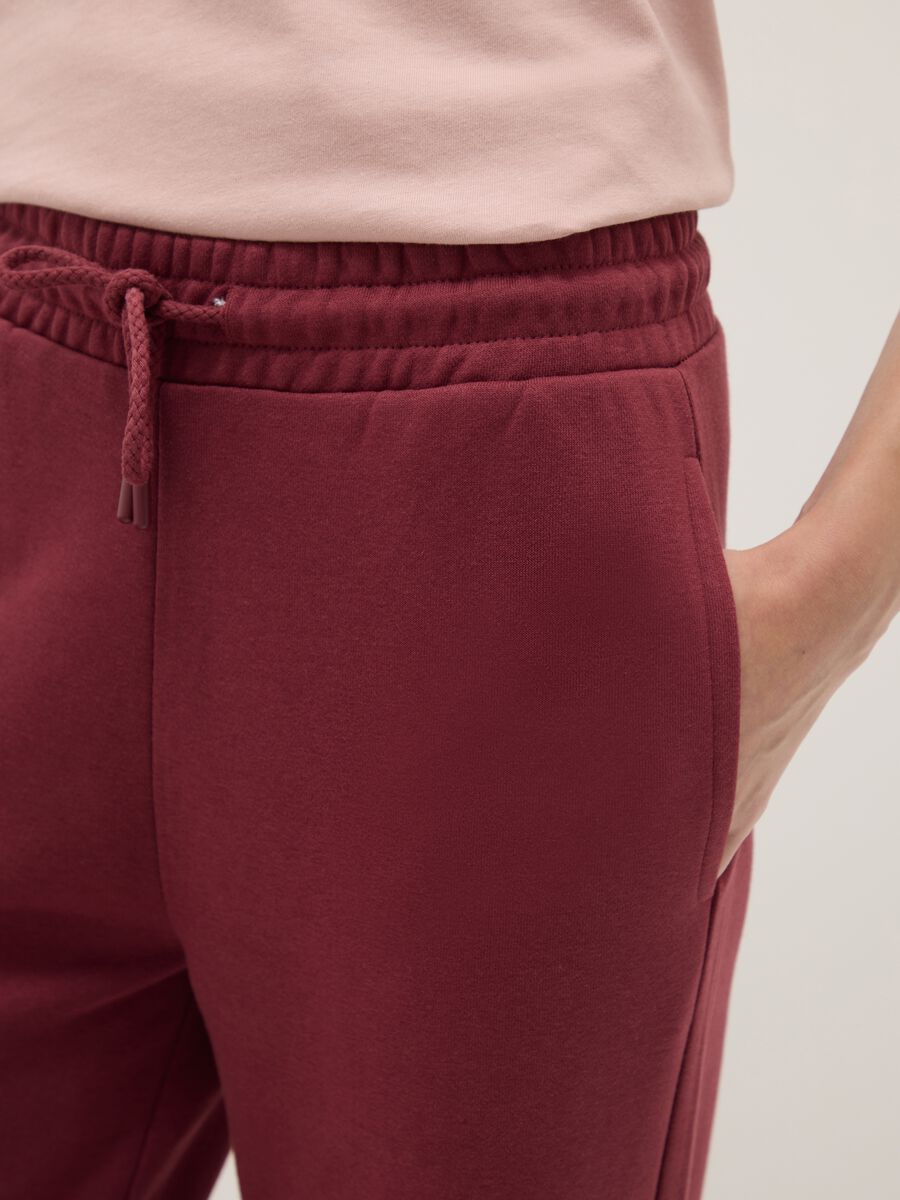 Pink regular fit cotton blend trousers_3