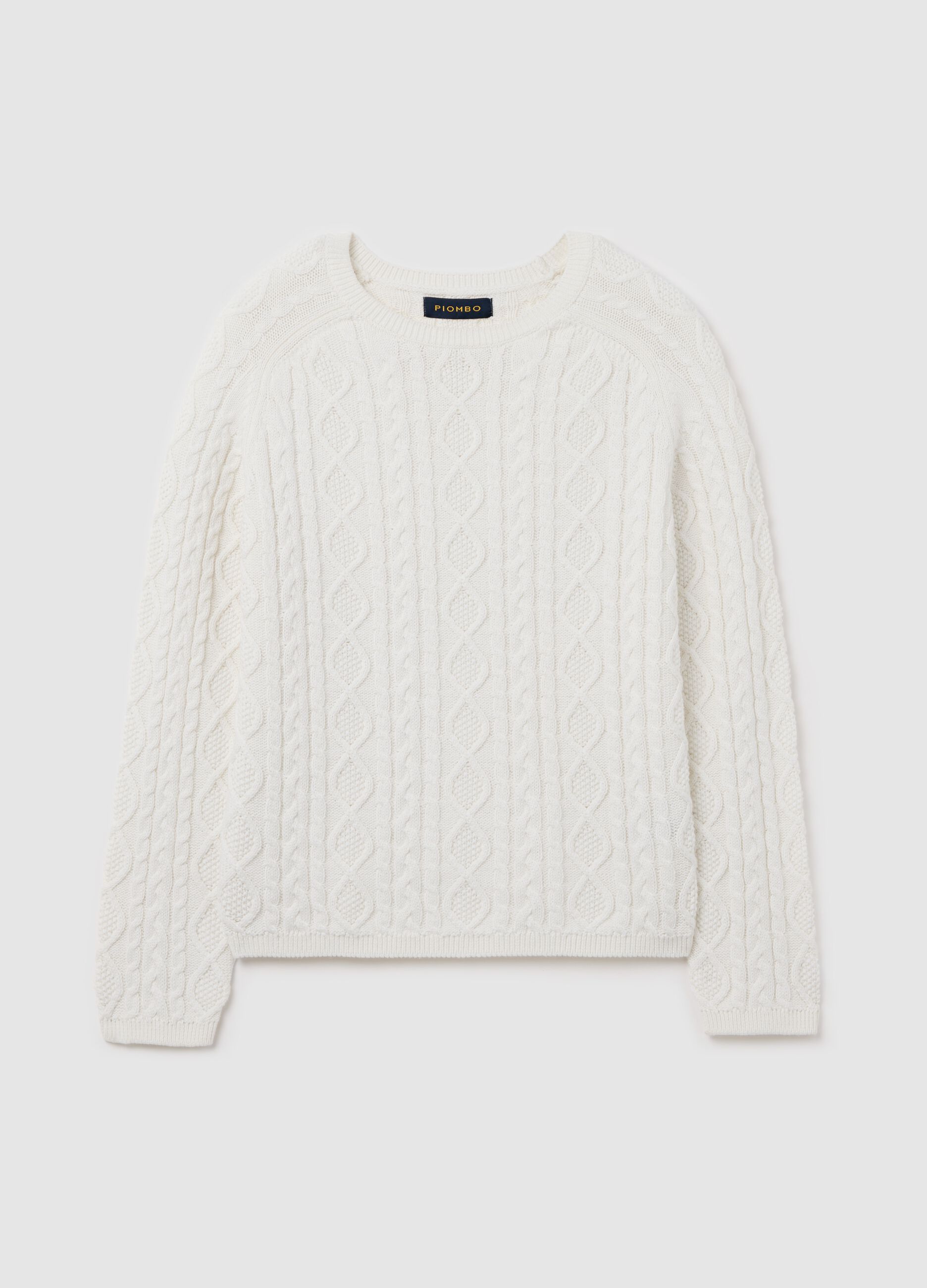 Cable-knit pullover with diamond motif