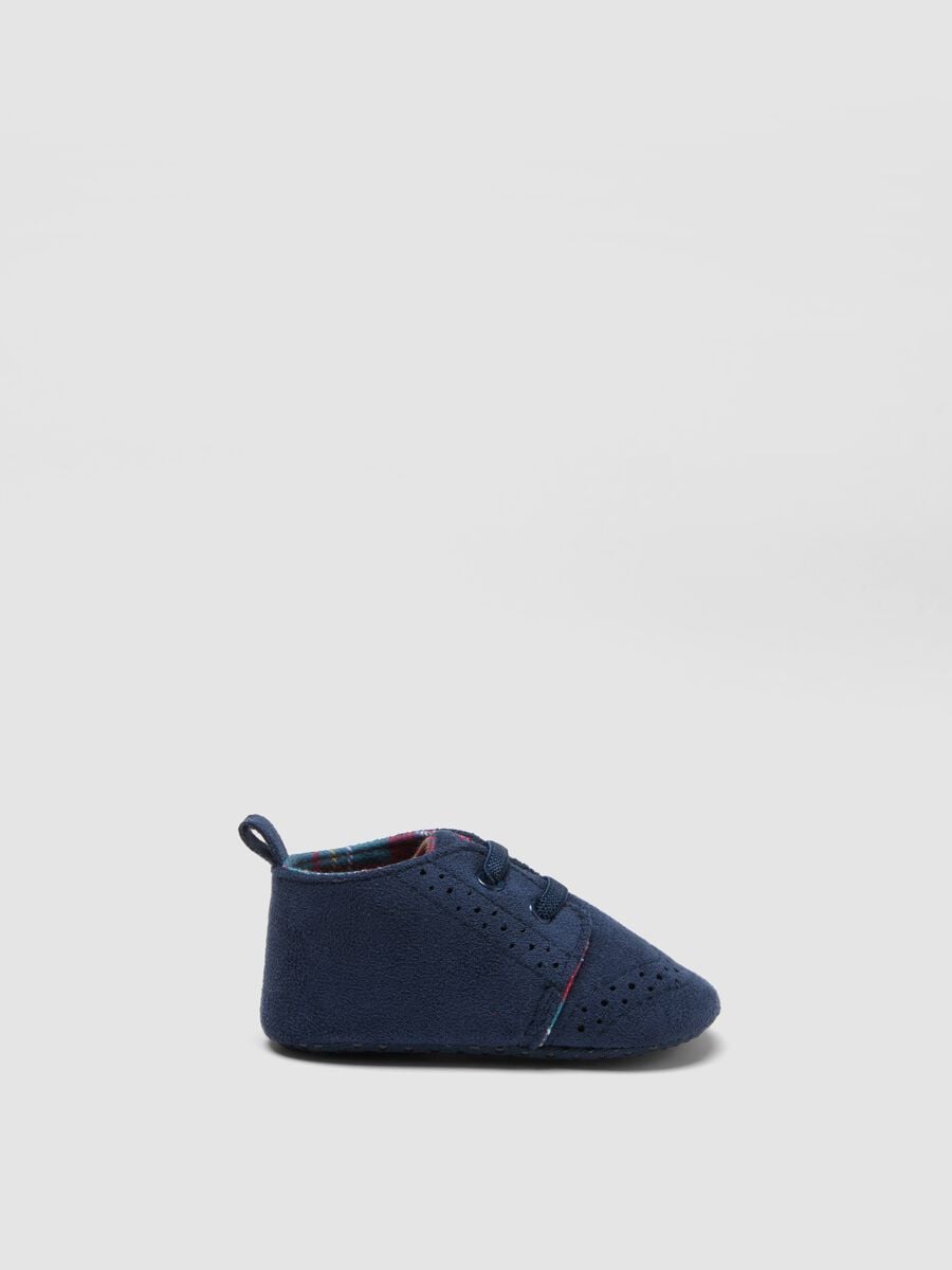 Blue baby shoes with elastic laces and full lining_0