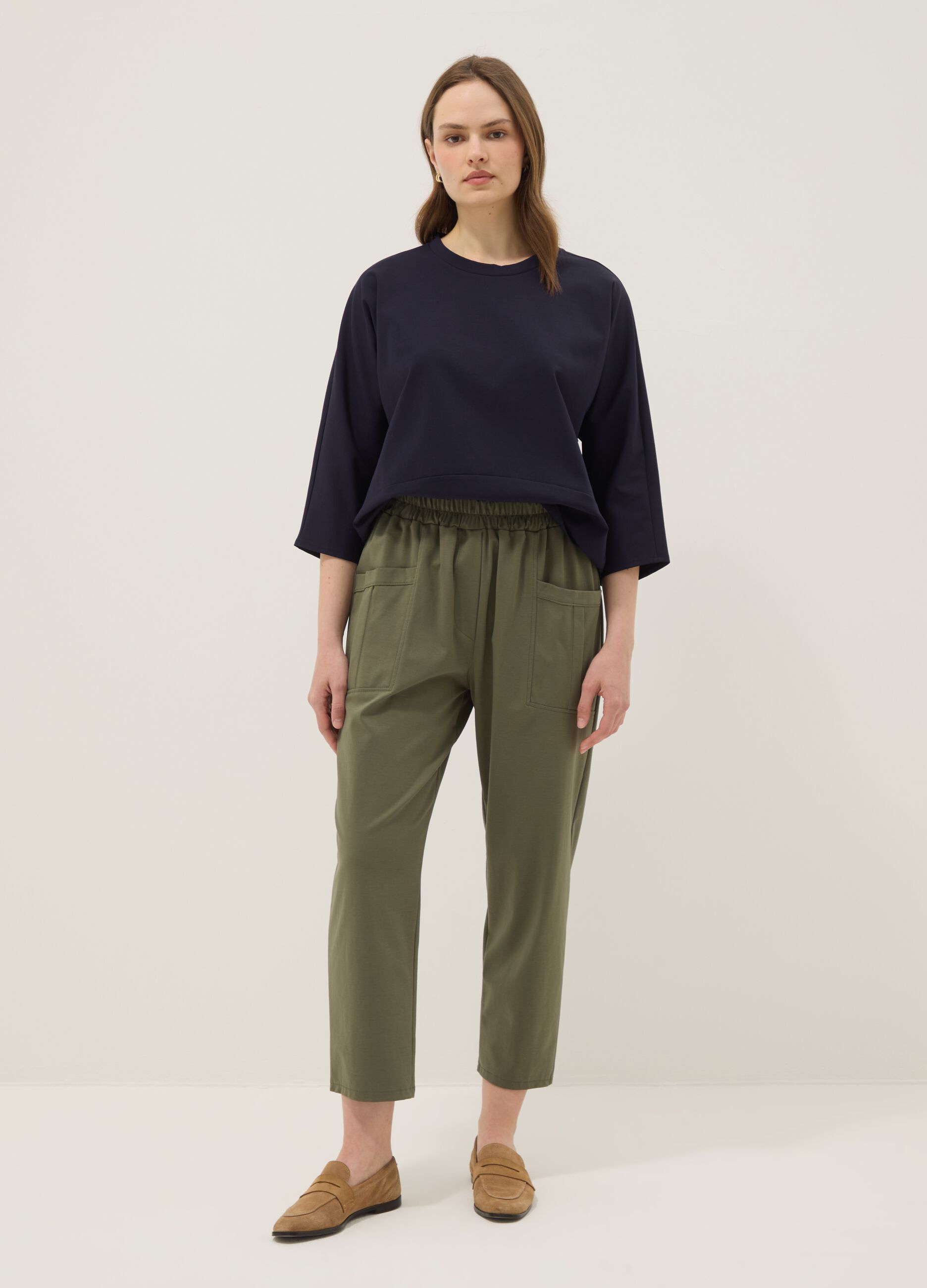 Green stretch-cotton trousers with elasticated waistband, regular fit