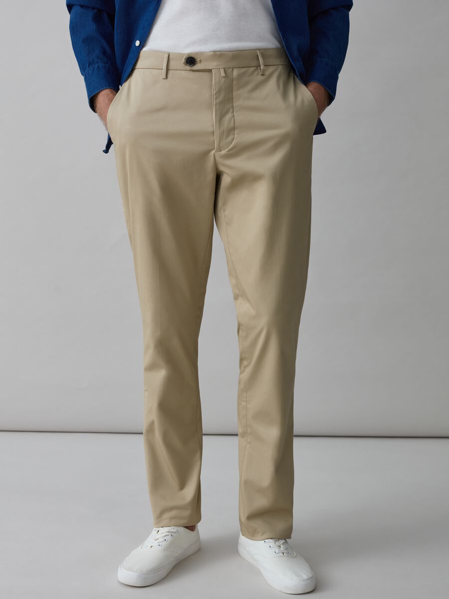 Contemporary chino trousers_1