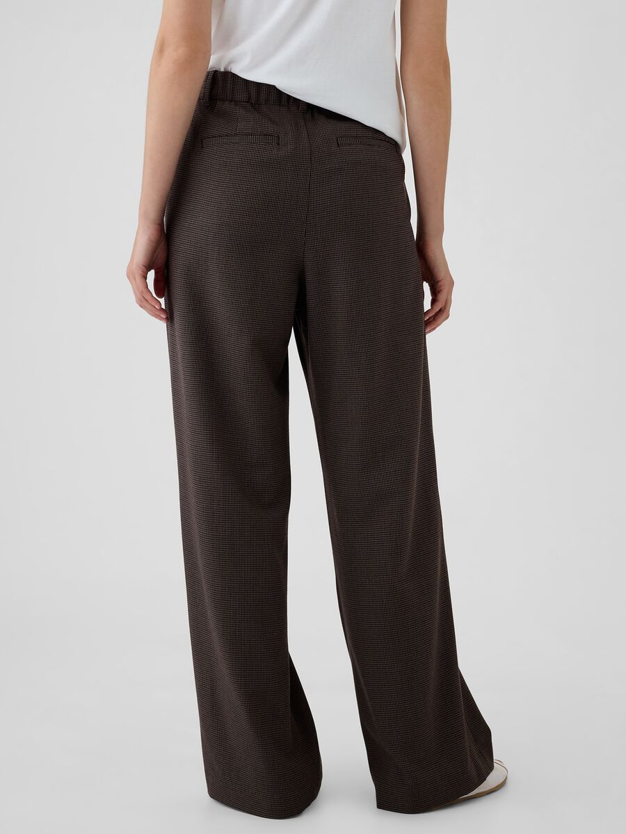 High-rise houndstooth trousers_2
