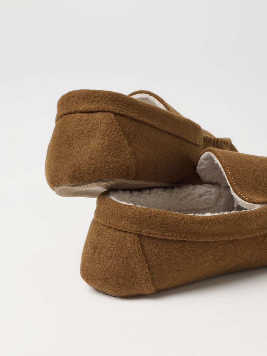 Brown Padded Winter Slippers_2
