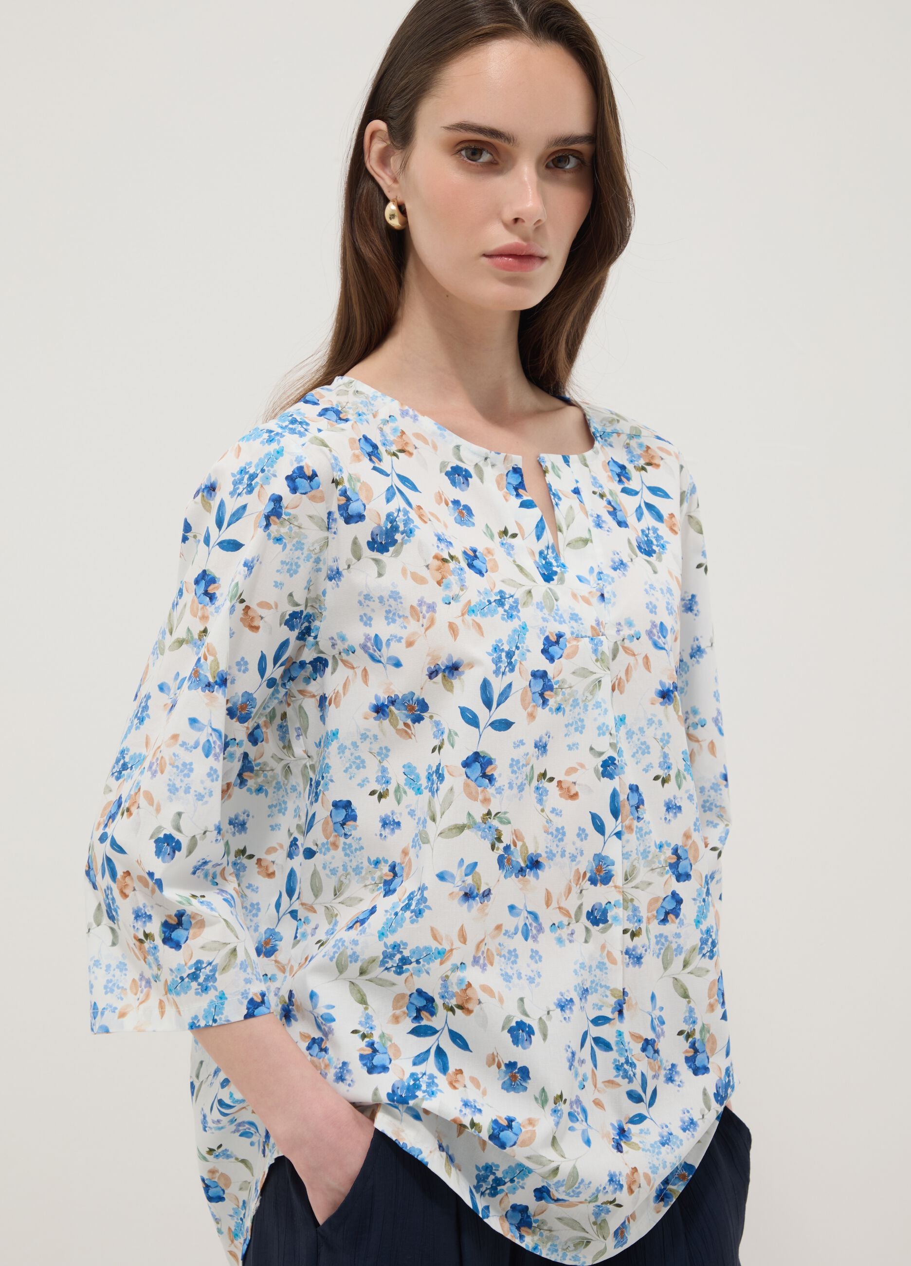 White floral stretch cotton blouse, regular fit