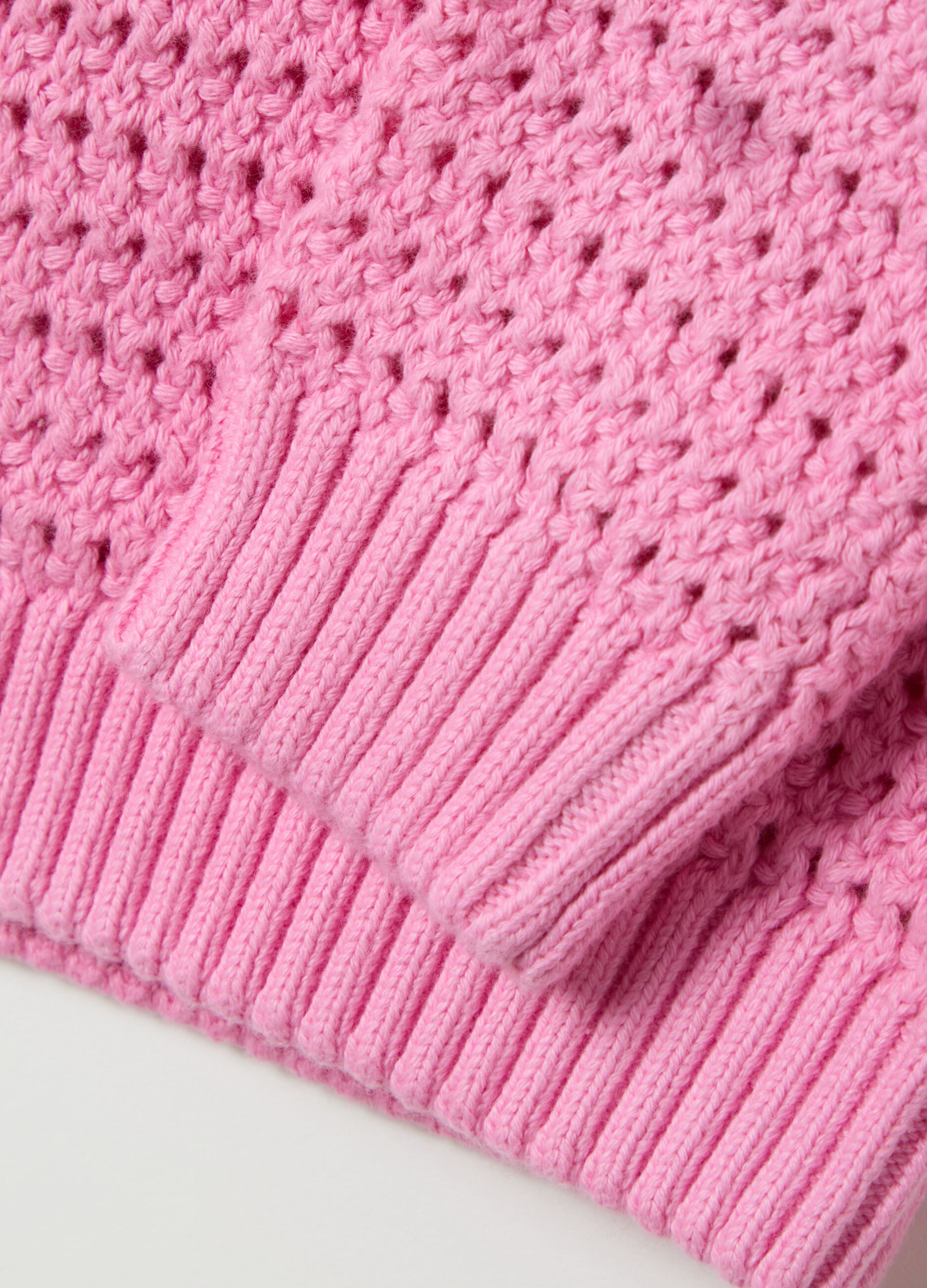 Degradé pullover with openwork design