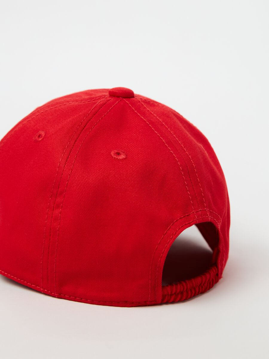 Baseball cap with logo patch_1