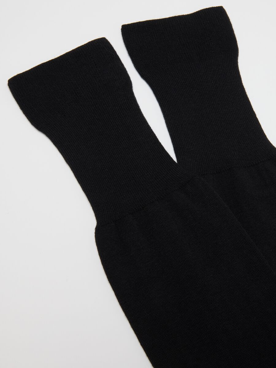 Two-pack of long black cotton socks_1