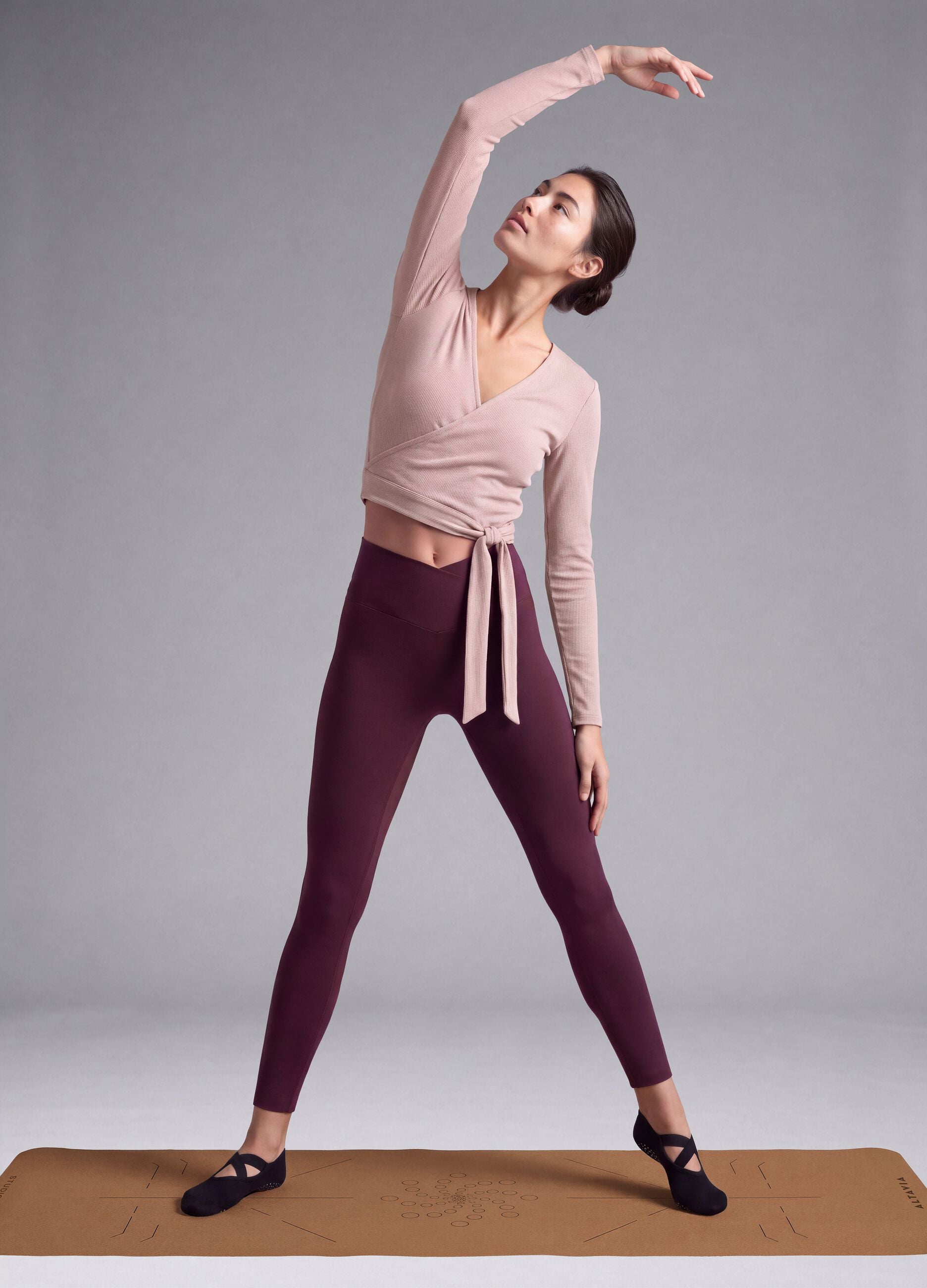 Leggings slim viola in tessuto elasticizzato a vita regular ALTAVIA STUDIO