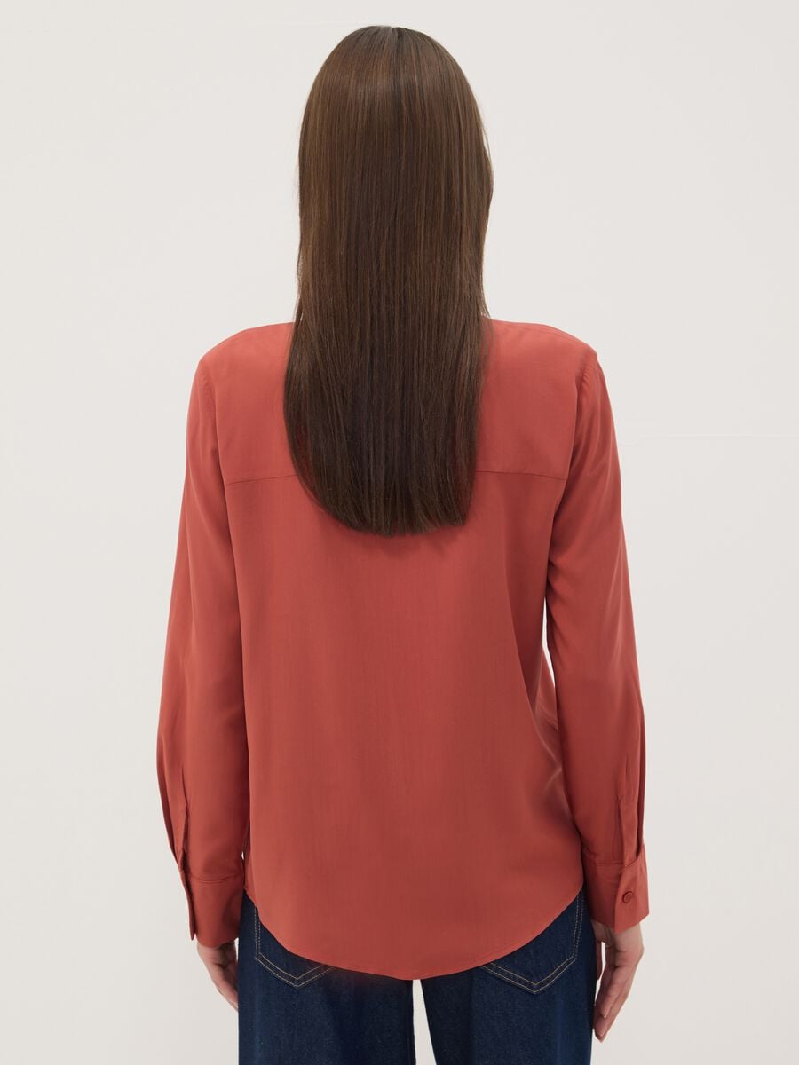 Red pure viscose shirt with neck bow, regular fit_3