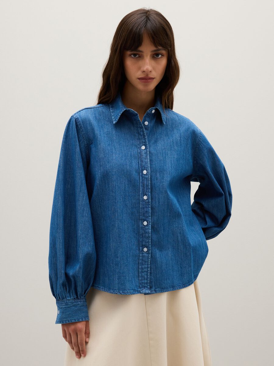 Denim Shirt with Classic Collar_0