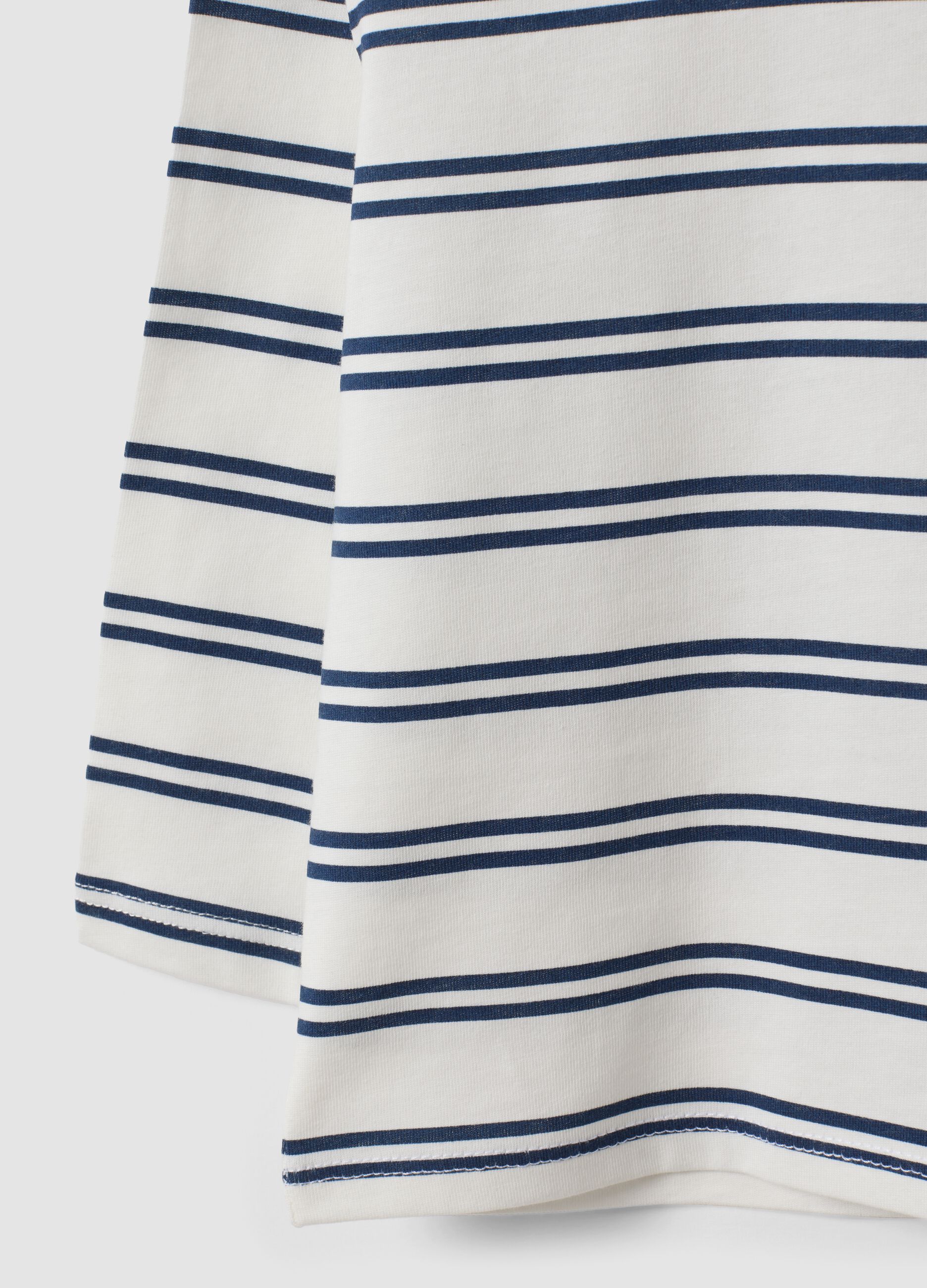White striped crew-neck T-shirt in pure organic cotton