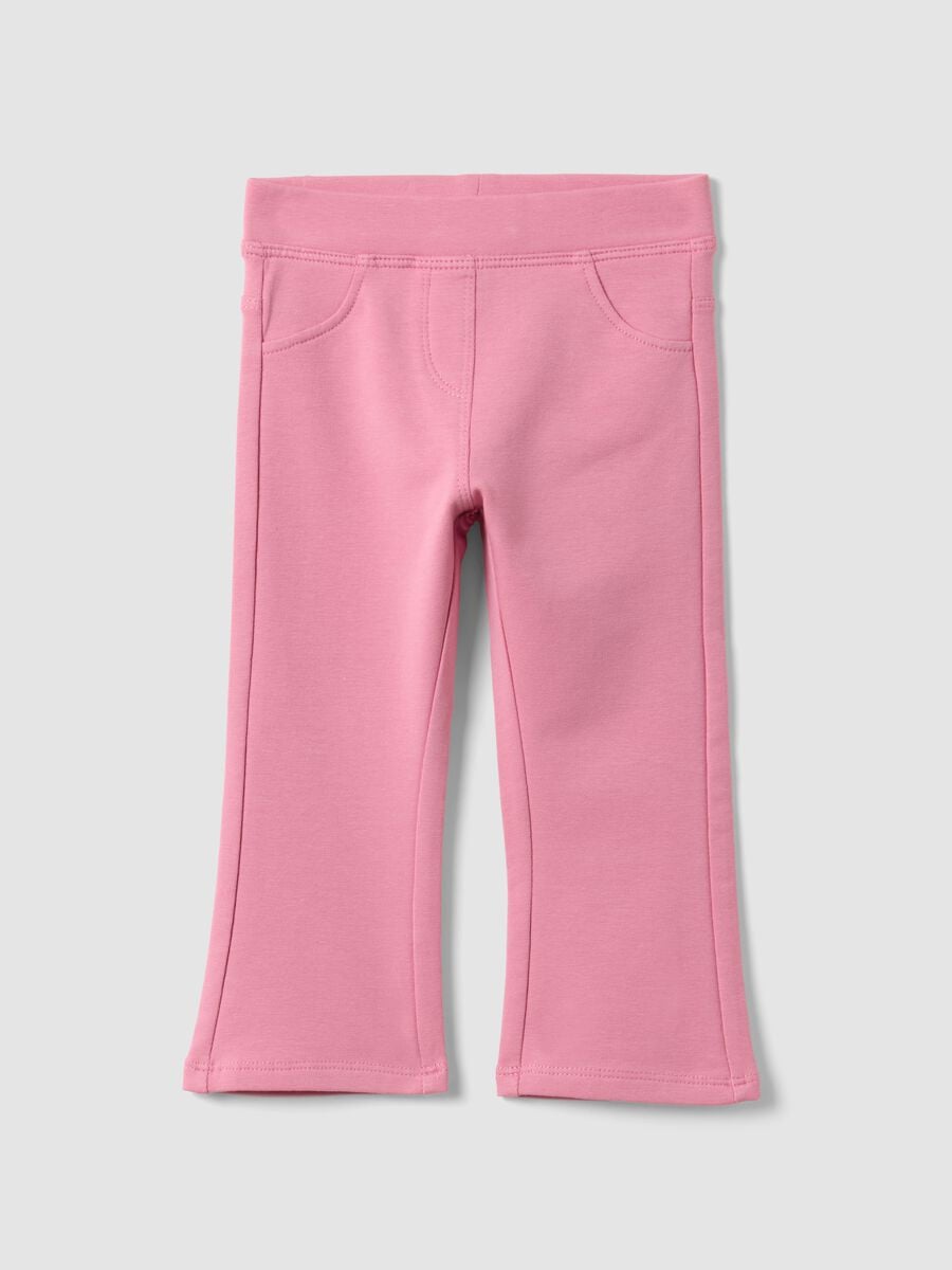 Pantaloni flare rosa in cotone organico elasticizzato per bimba_0