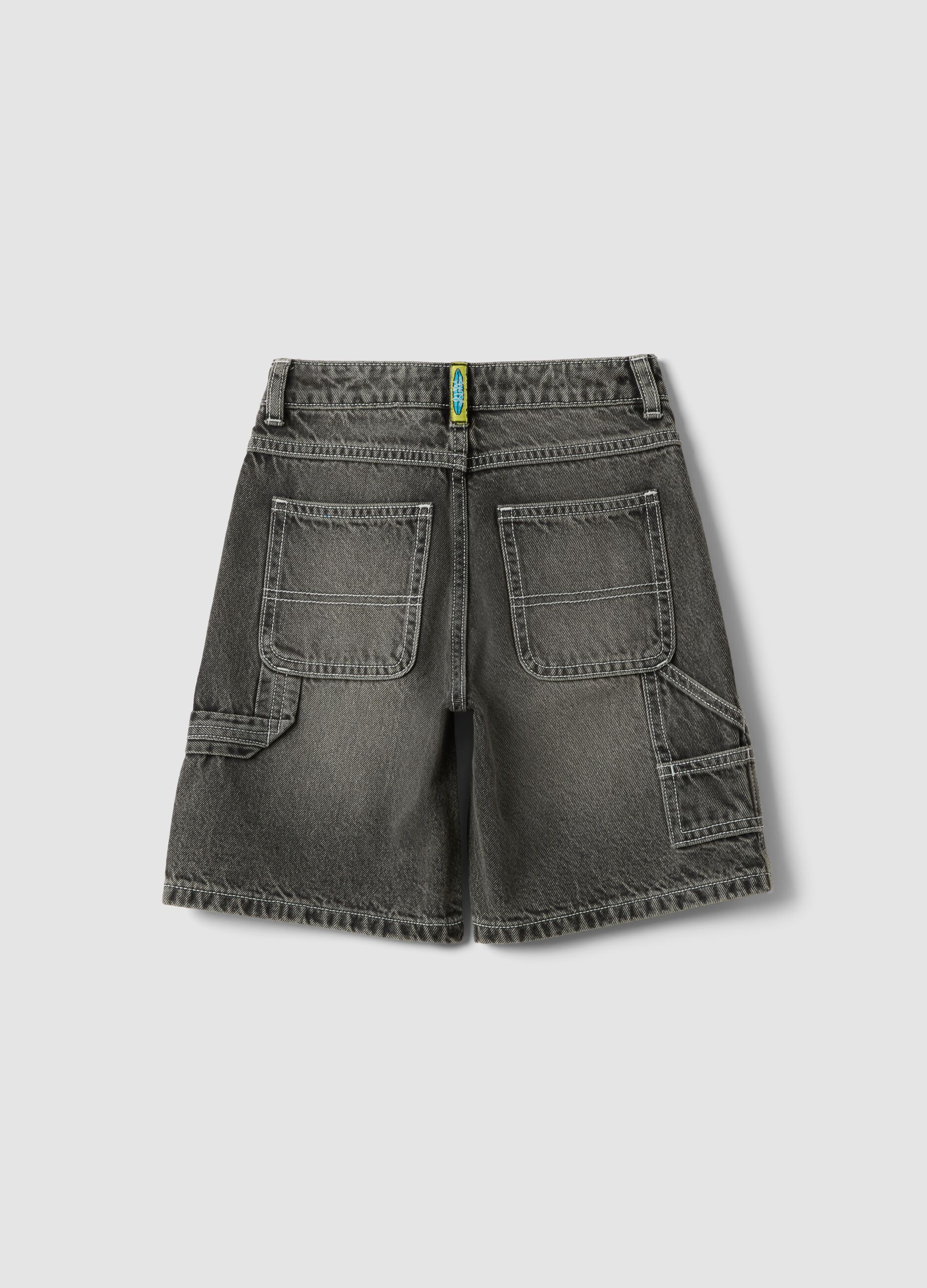 Grey pure cotton skater-fit shorts for boys