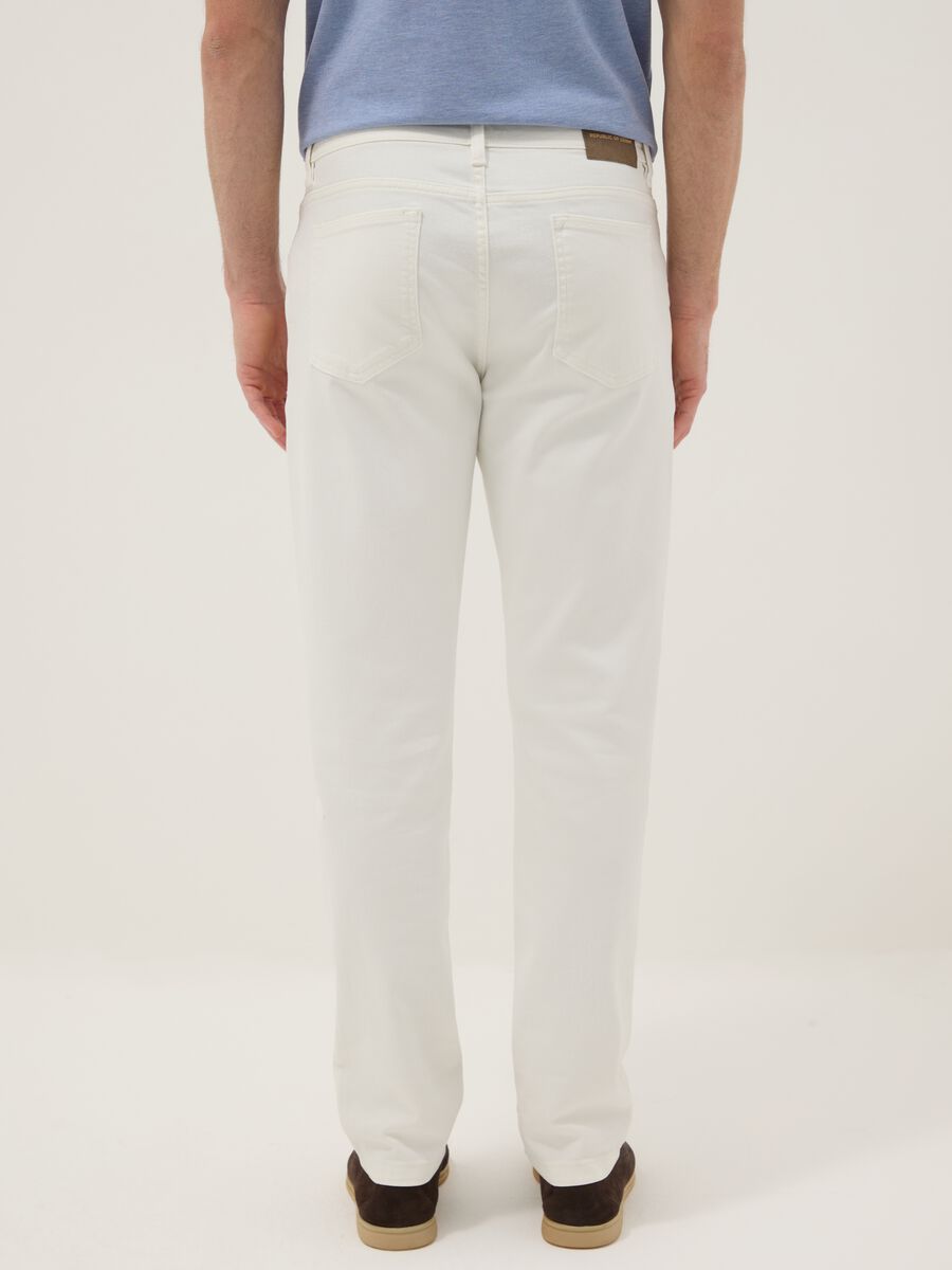 White stretch cotton slim fit jeans with five pockets_2
