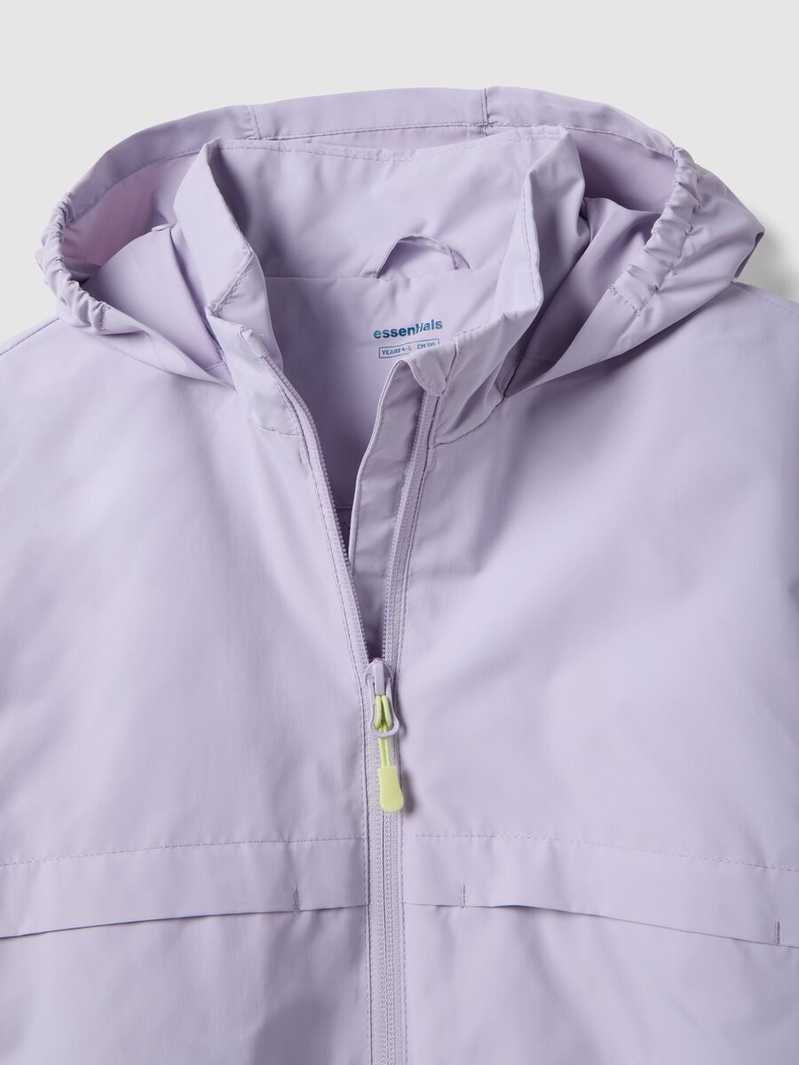 Giacca impermeabile viola regular fit con cappuccio per bambina_3