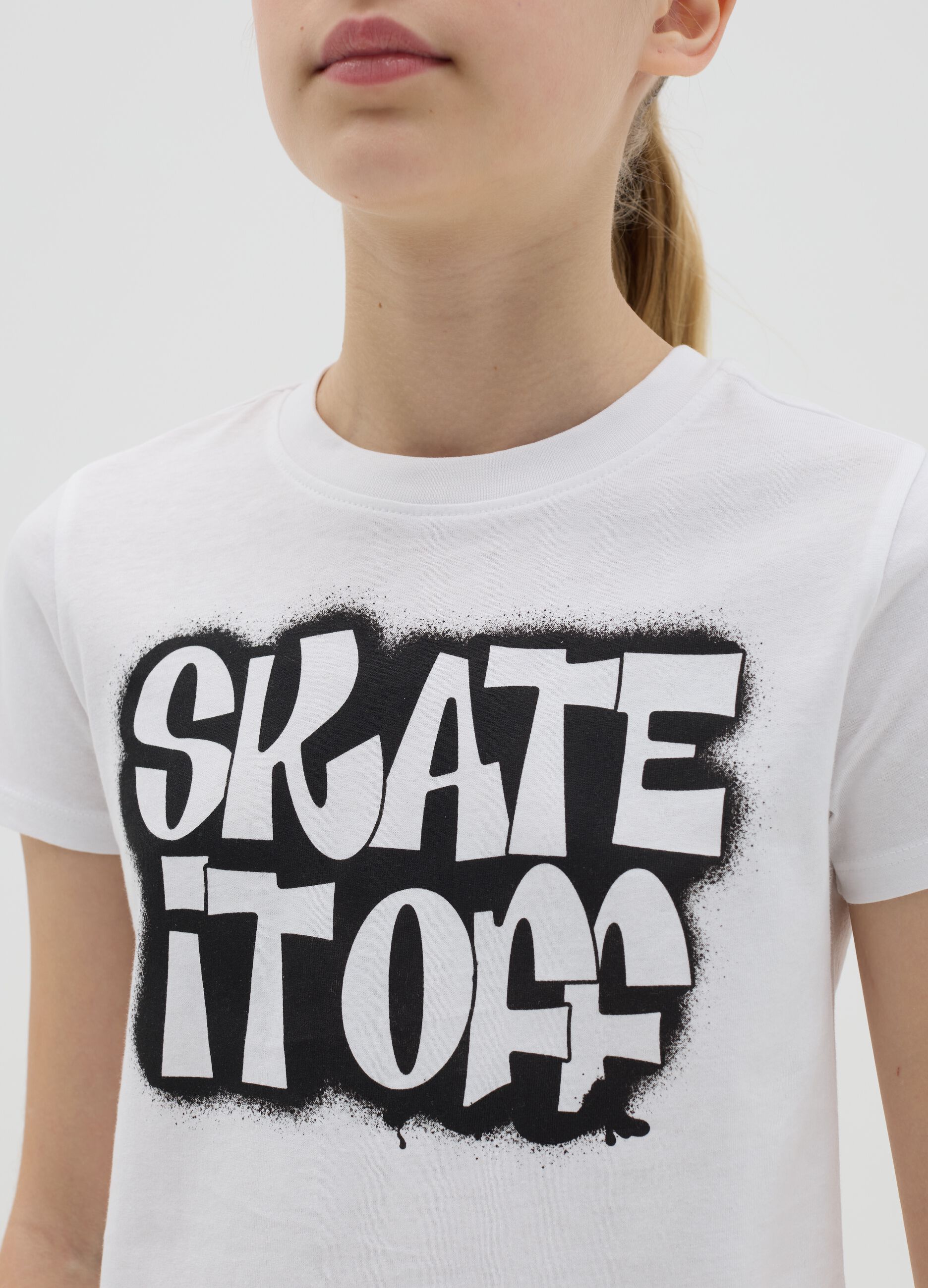 Cotton T-print with "Skate it Off" print