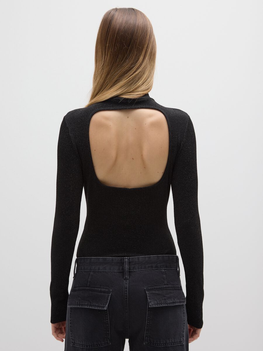 Body a collo alto nero in lurex regular fit con schiena scoperta_2