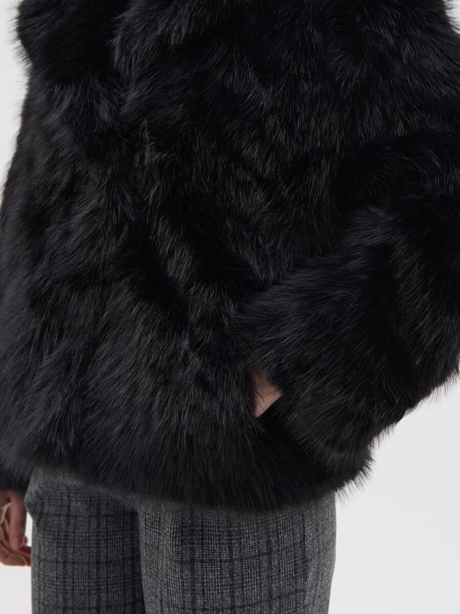 Giacca nera regular fit con bottoni_3