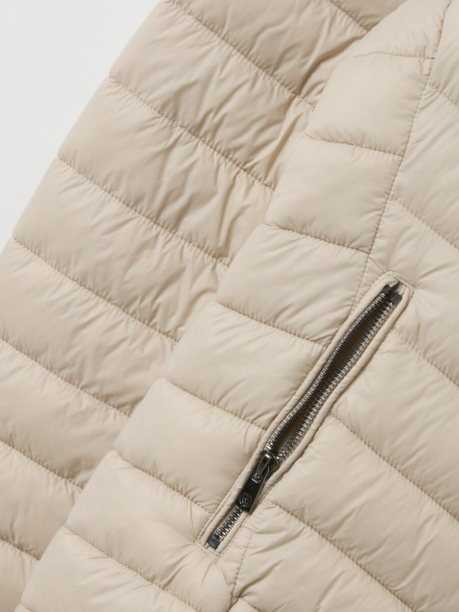 Giacca imbottita beige regular fit con cappuccio_5