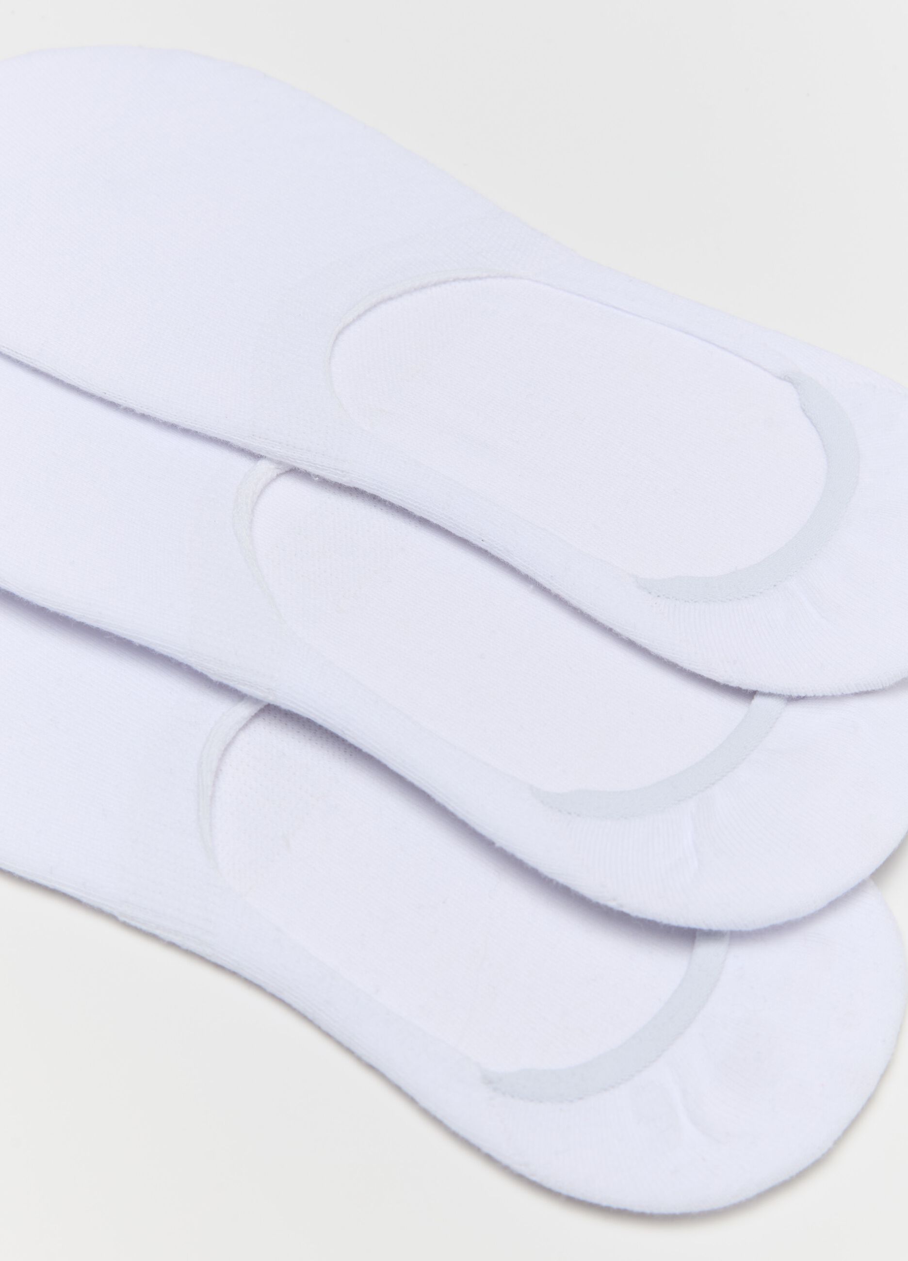 Two-pair pack solid colour shoe liners
