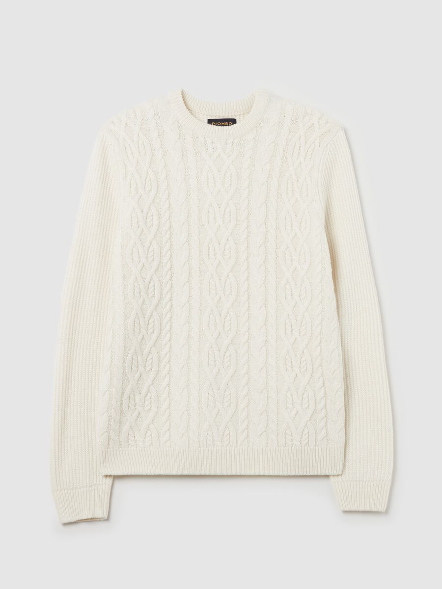 Pullover con lavorazione a trecce_4