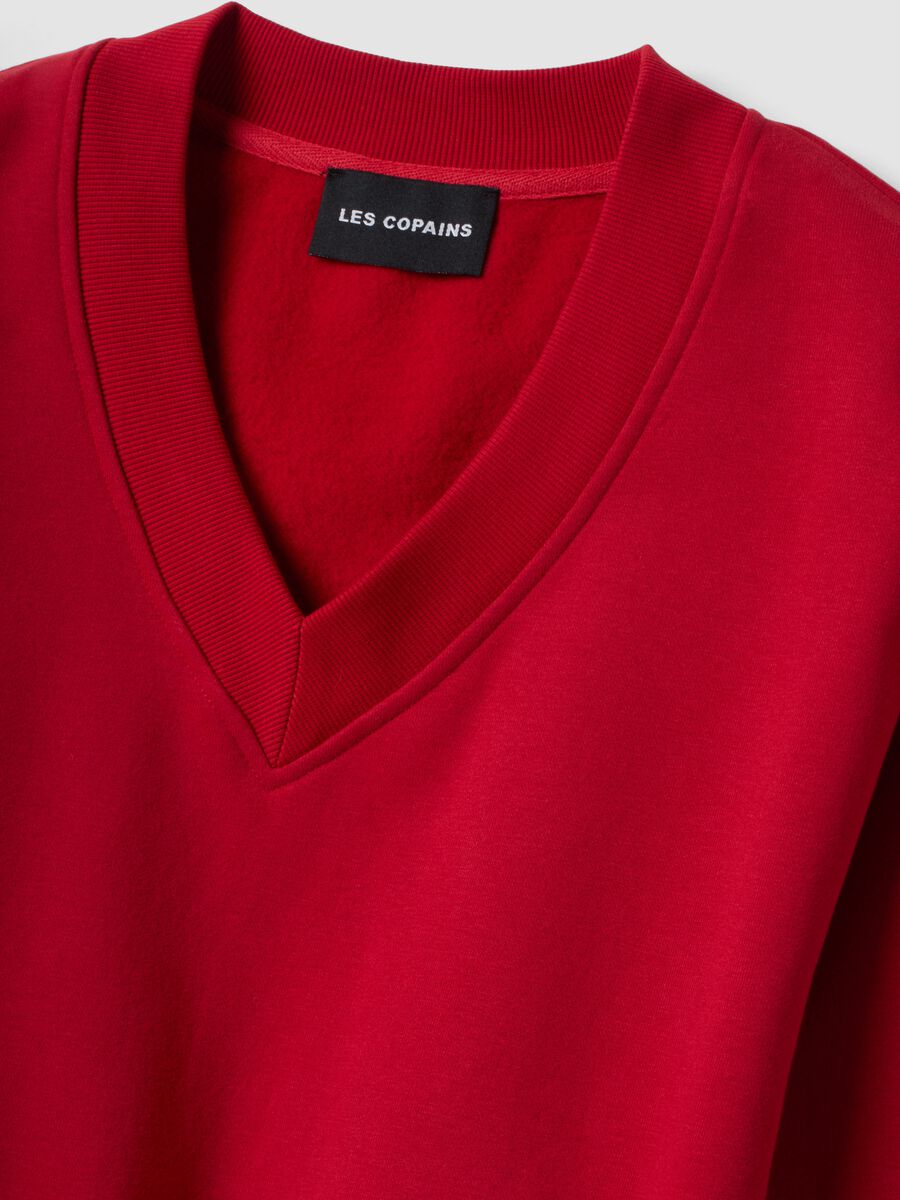 Red cotton-blend V-neck sweatshirt with oversized fit_5