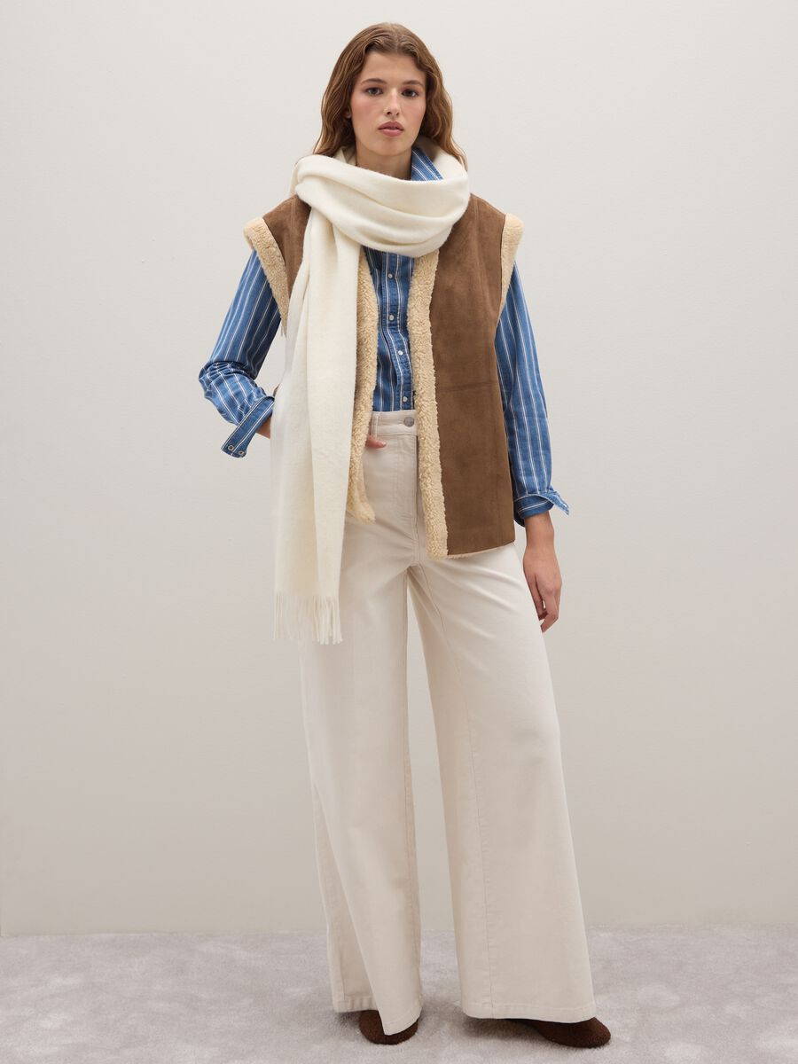 White wide-leg stretch cotton trousers in regular fit_0