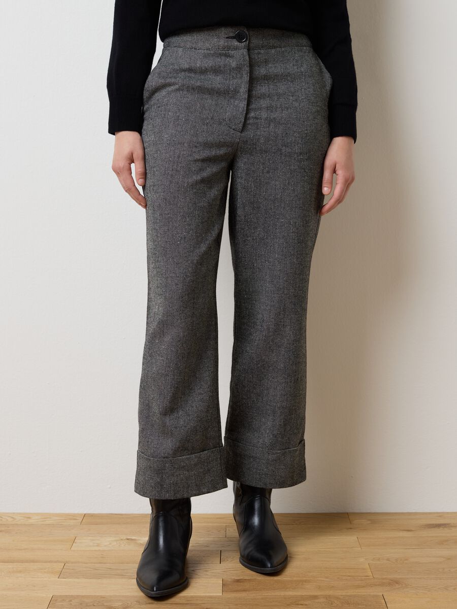 Regular fit grey trousers_1