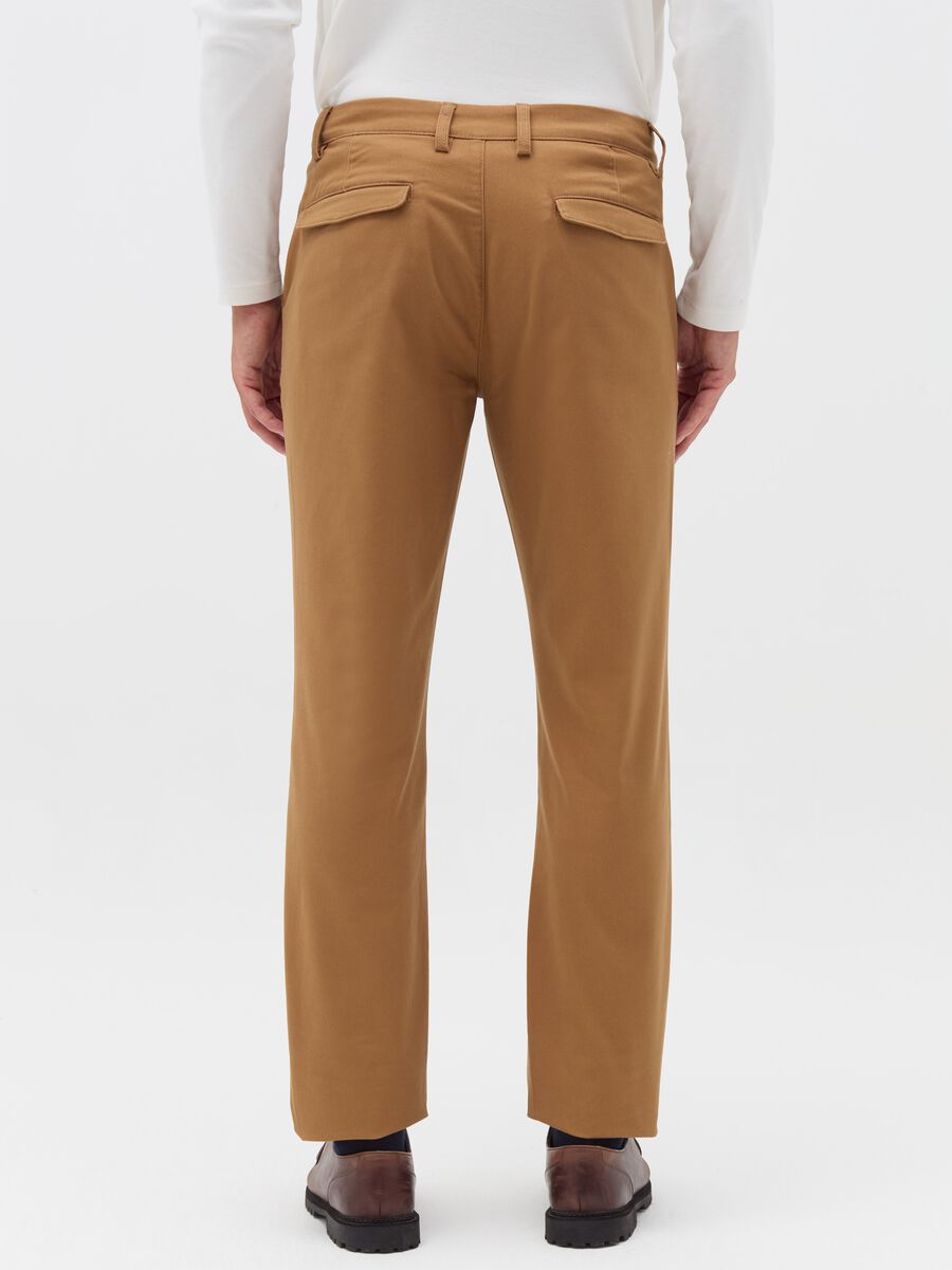 Regular-fit chino trousers_2