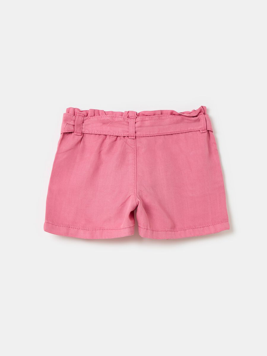 Shorts in TENCEL™ Lyocell con cintura_1