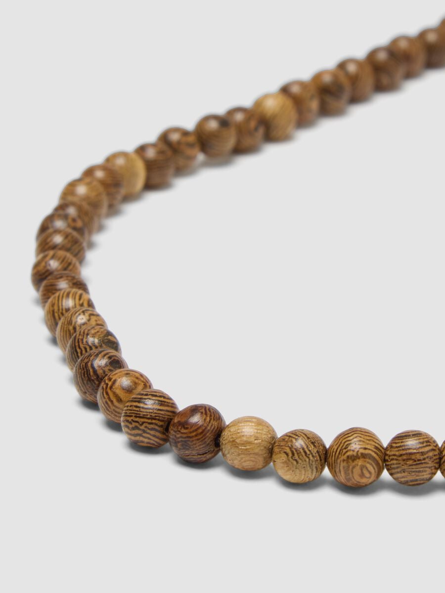 Brown, yellow, orange, silver-grey, turquoise blue, off-white and red necklace_2