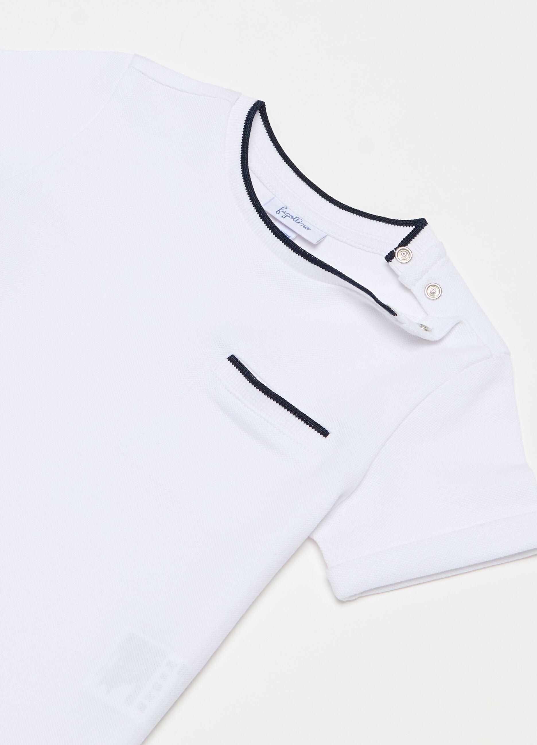 T-shirt in piquet con taschino