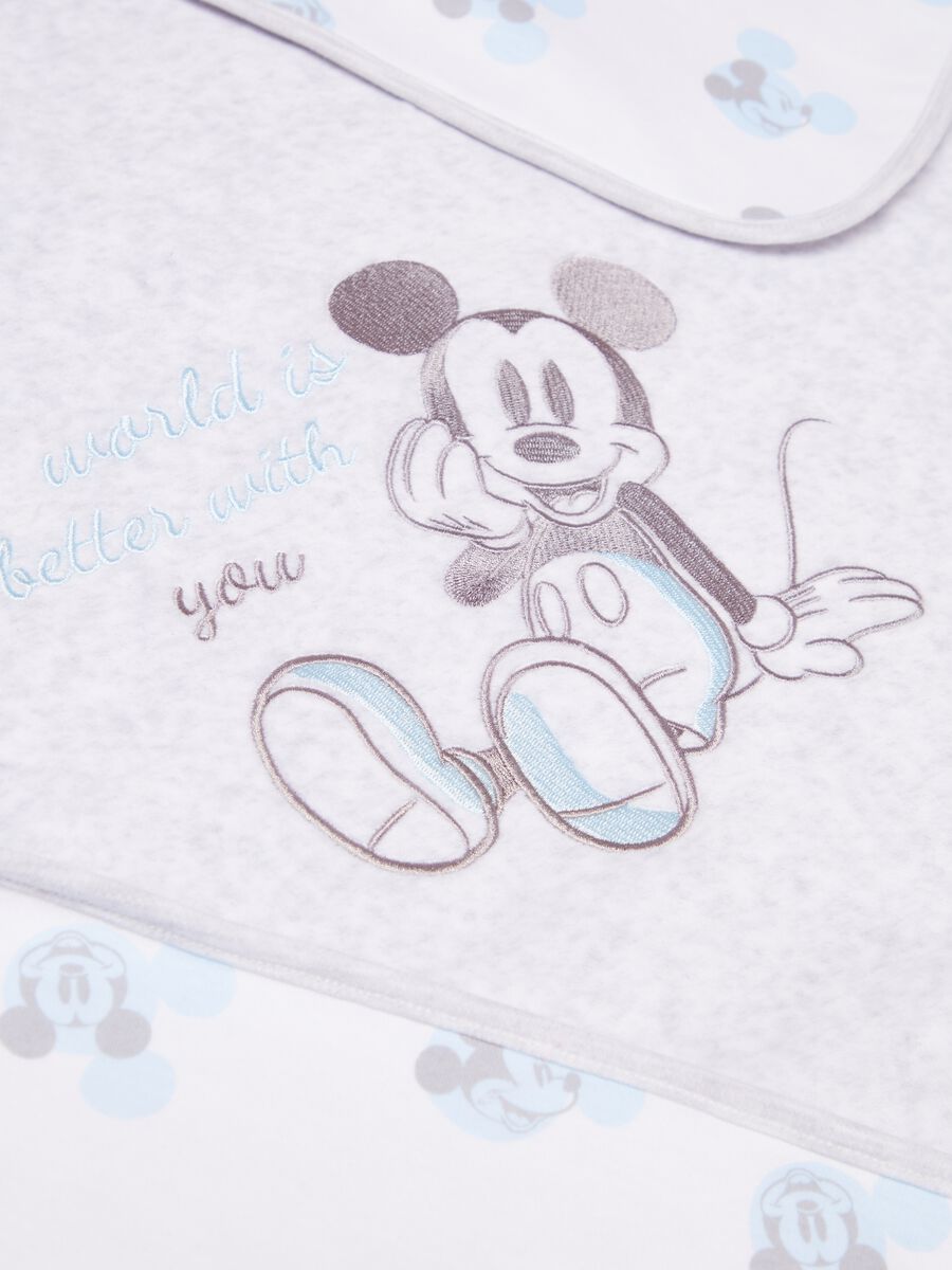 Coperta con stampa e ricamo Topolino_2